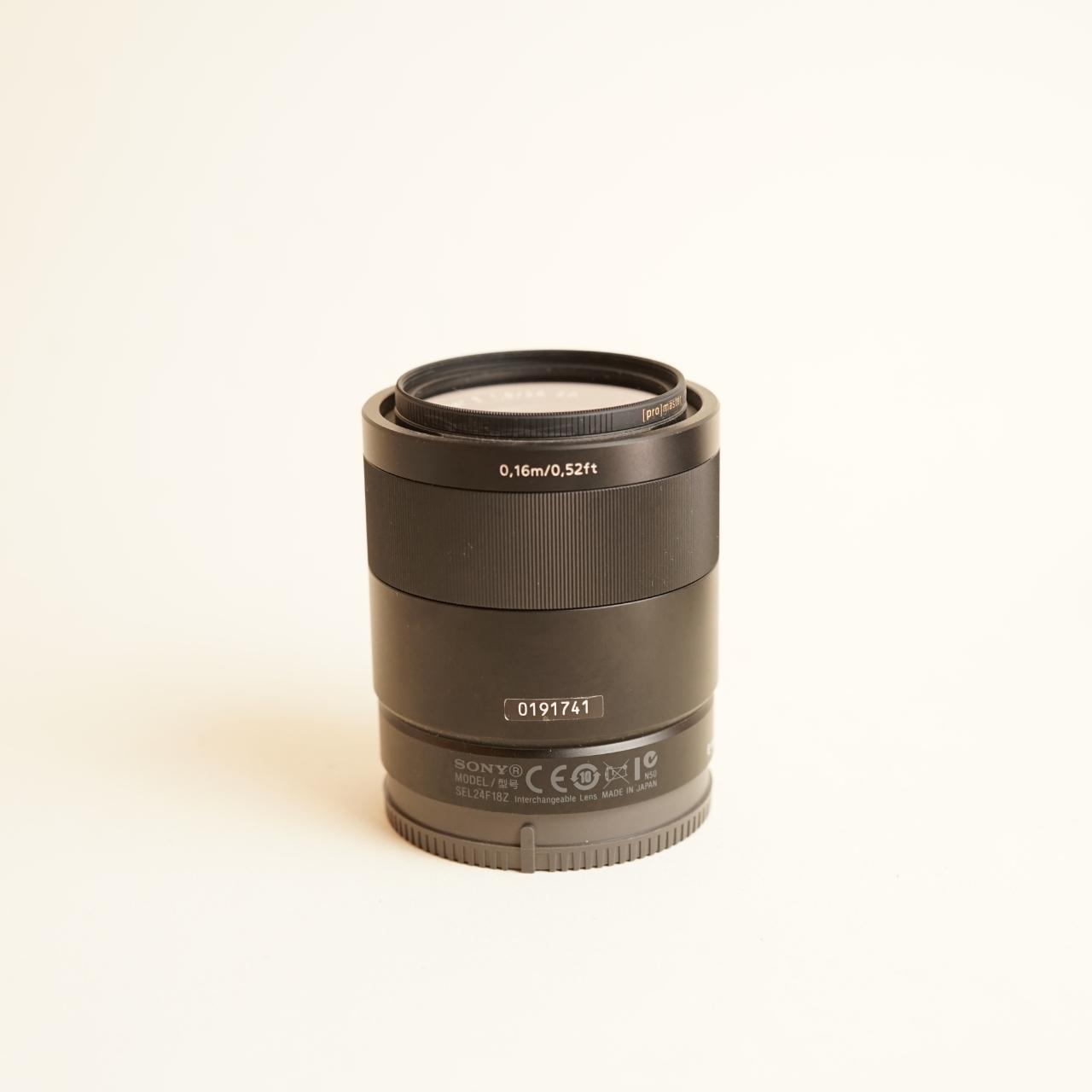 Sony Carl Zeiss Sonnar E 24mm f/1.8 Lens | SEL24F18Z | Tested & Working | Black