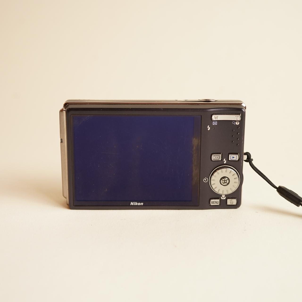 Nikon Coolpix S610c Digital Camera | 10.0MP | Tested & Working | Navy