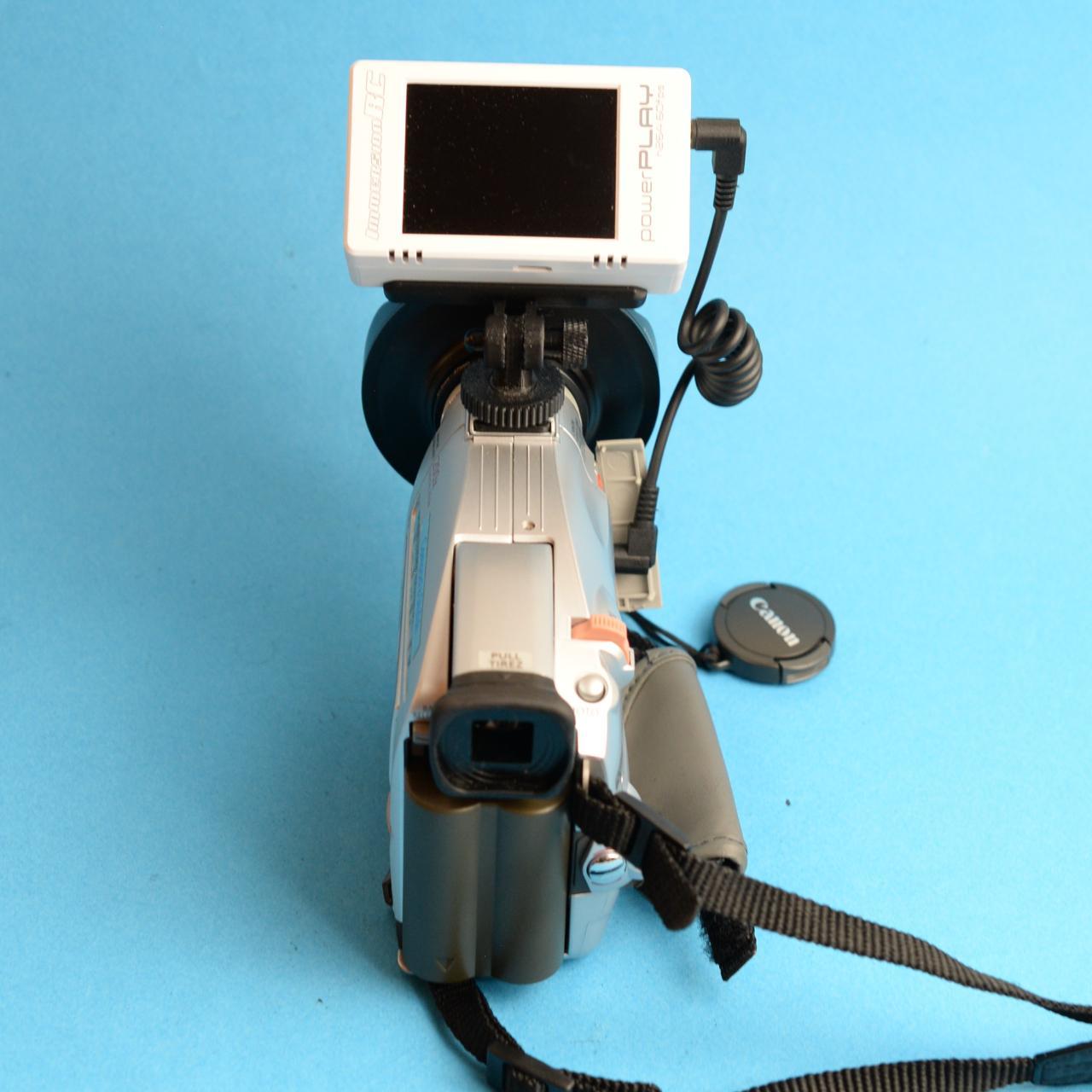 Canon ZR10 Digital Camcorder with Tapeless Accessories + Fisheye Lens | Camcorder | Tested & Working | Silver