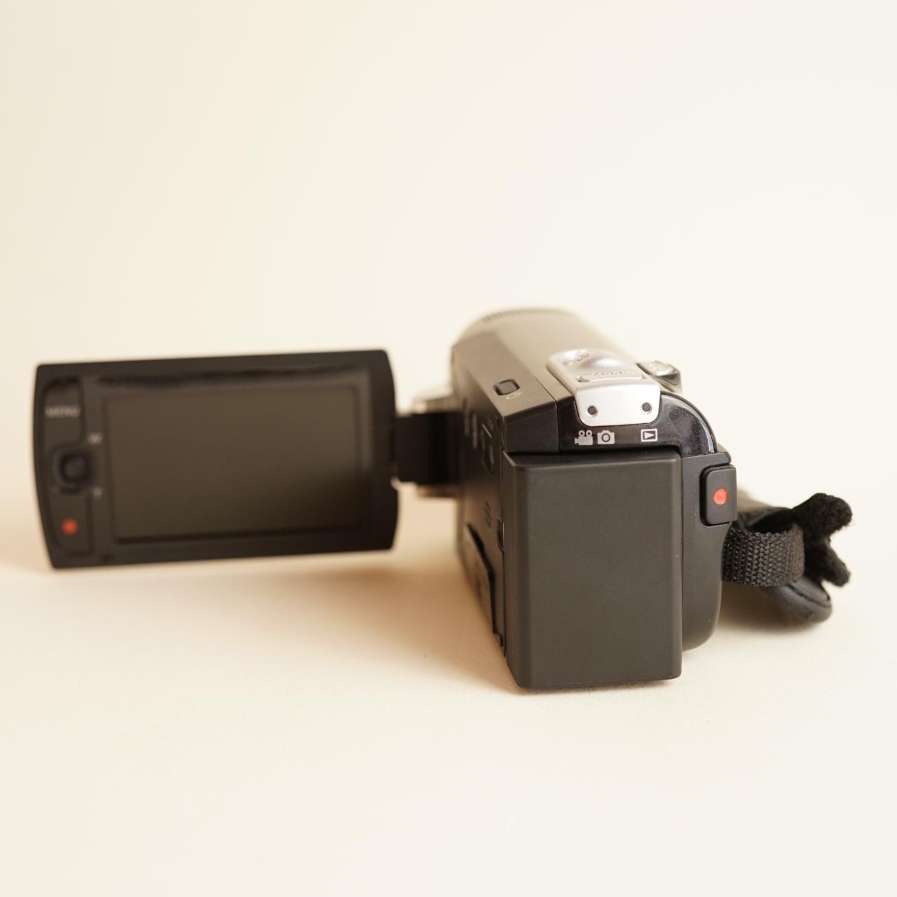 Samsung SMX-F44BN Digital Camcorder | Tested & Working | Black
