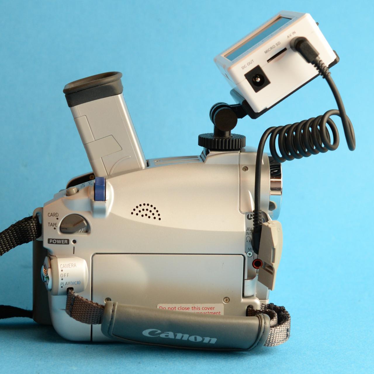 Canon ZR25 Digital Camcorder with Tapeless Accessories | Camcorder | Tested & Working | Silver