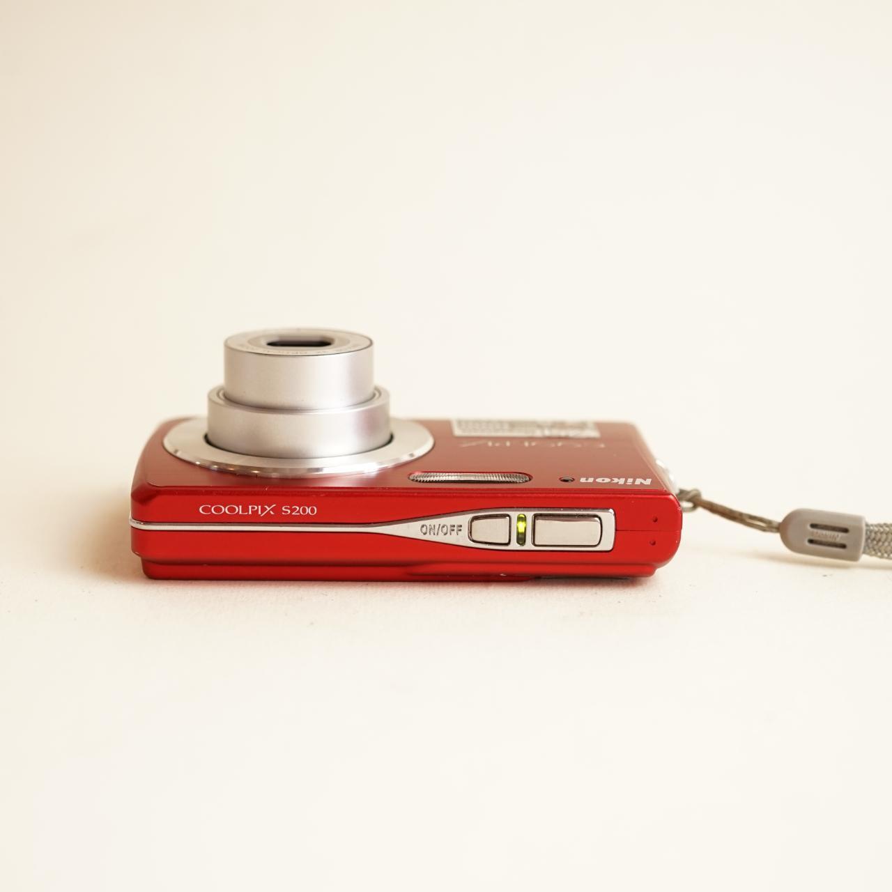 Nikon Coolpix S200 Digital Camera | 7.1MP | Tested & Working | Red