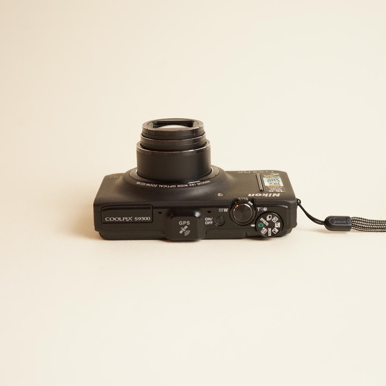Nikon Coolpix S9300 Digital Camera | 16MP | Read Description | Black