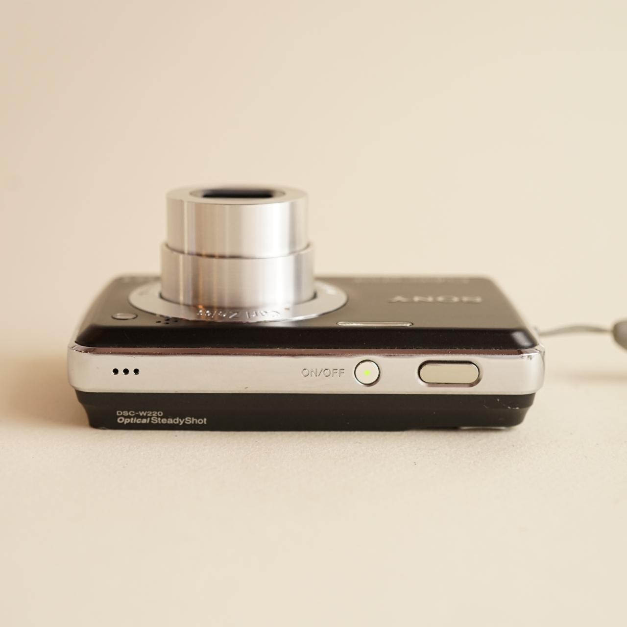 Sony Cyber-shot DSC-W220 Digital Camera | 12MP | Tested & Working | Black