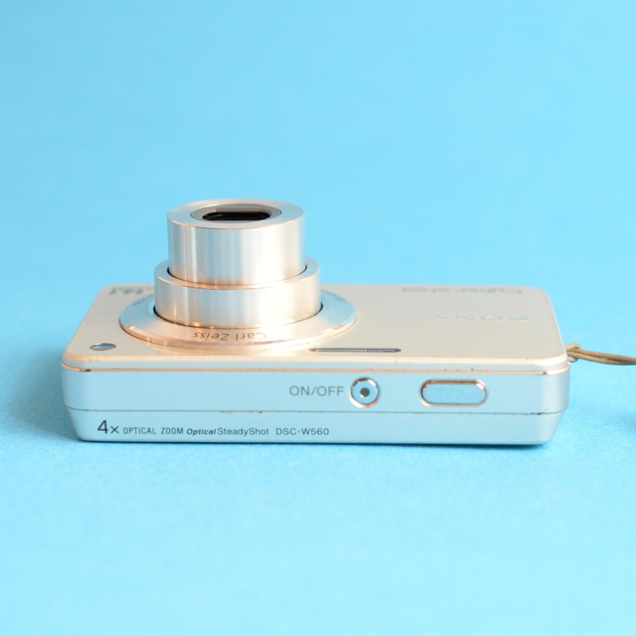 Sony Cyber-shot DSC-W560 Digital Camera | 14.1MP | Read Description | Silver