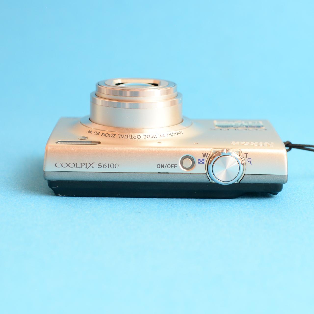 Nikon Coolpix S6100 Digital Camera | 16MP | Tested & Working | Silver