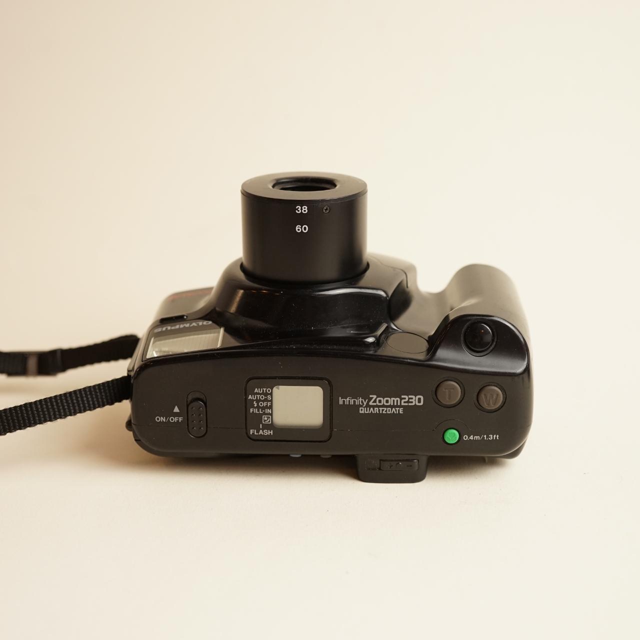 Olympus Infinity Zoom 230 Film Camera | 35mm Point & Shoot | Tested & Working | Black