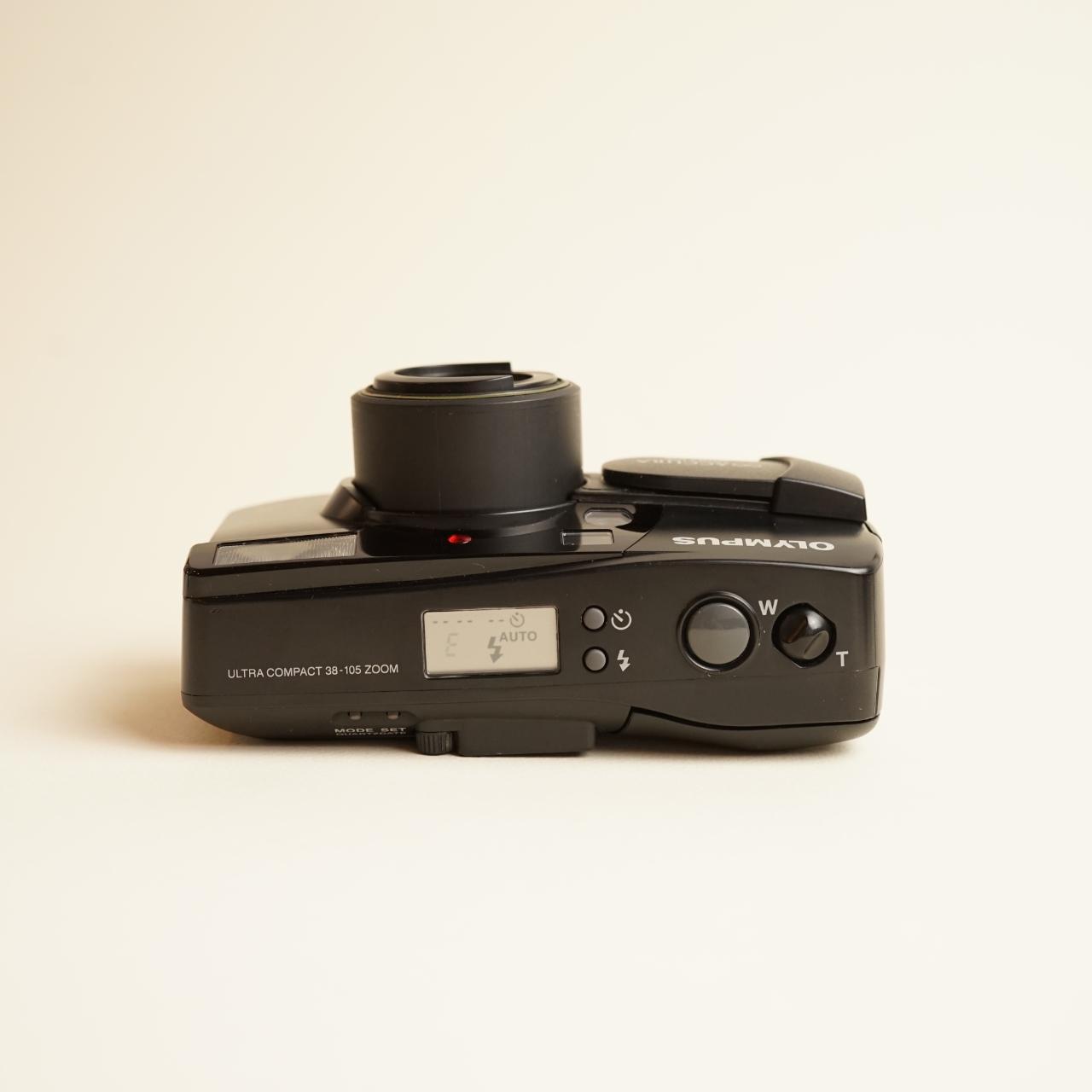Olympus Infinity Accura Zoom 105 Film Camera | 35mm Point & Shoot | Tested & Working | Black