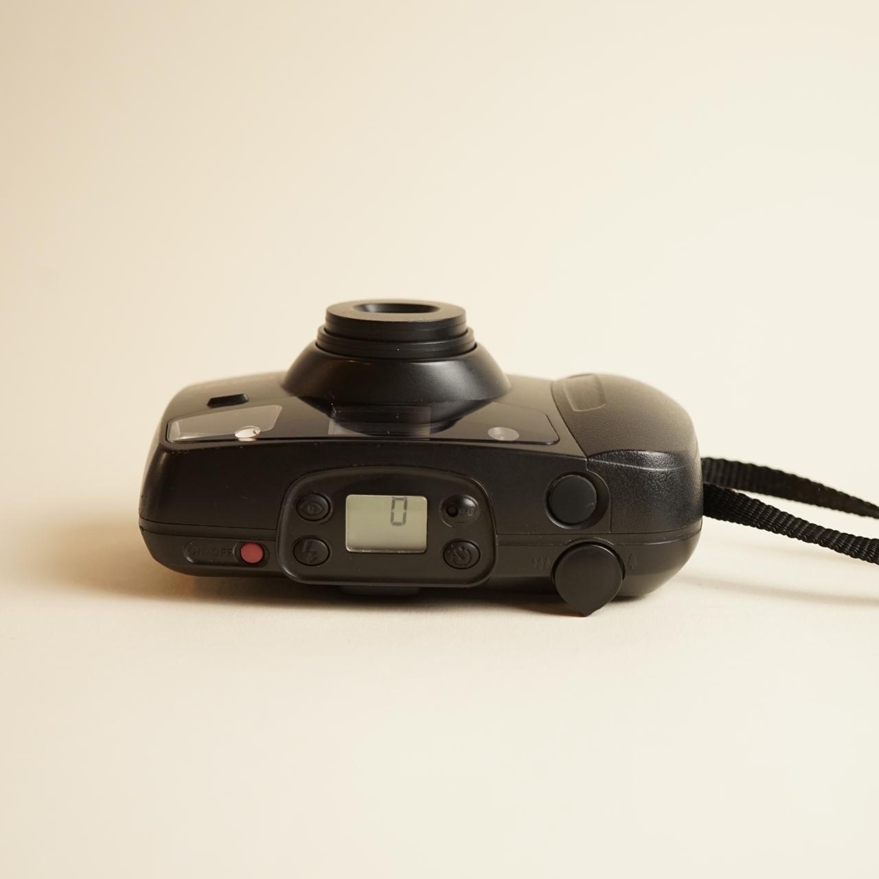 Pentax IQZoom 80-E 35mm Point & Shoot Film Camera | Tested & Working | Black
