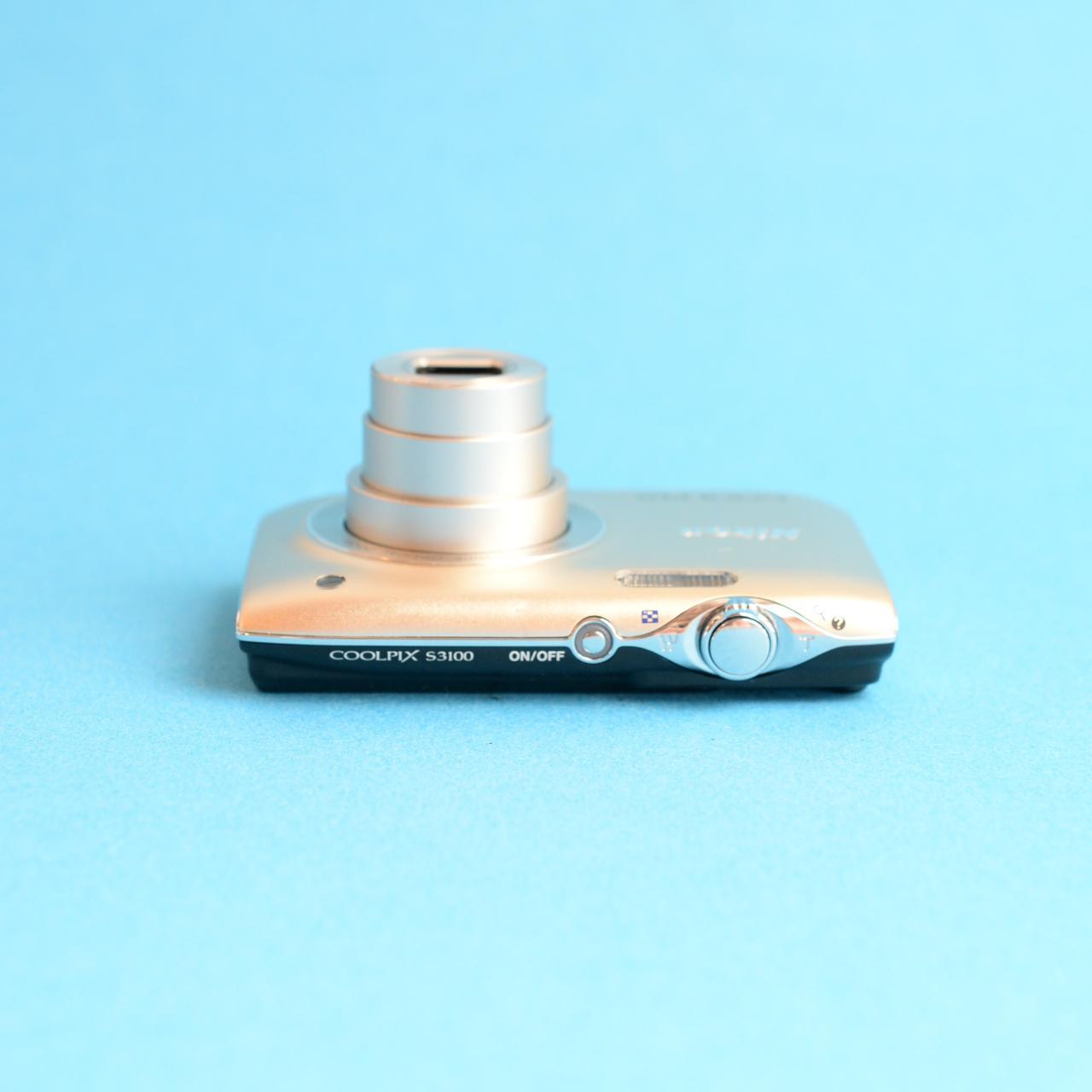 Nikon Coolpix S3100 Digital Camera | 14MP | Tested & Working | Silver