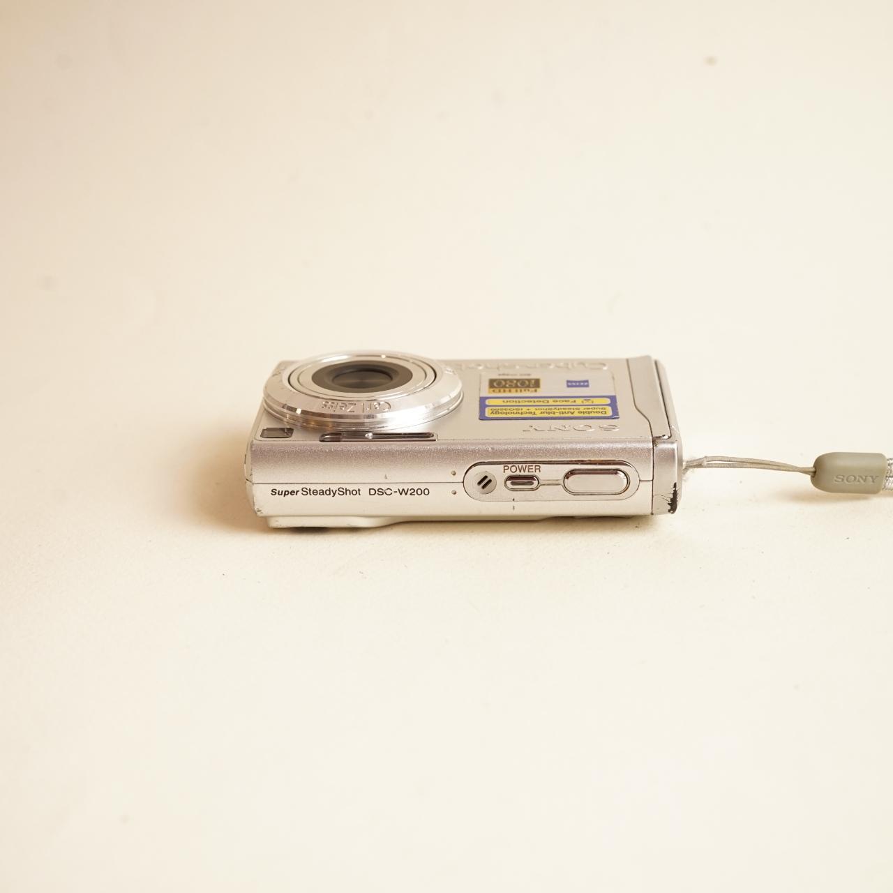 Sony CyberShot DSC-W200 Digital Camera | 12.1MP | Tested & Working | Silver