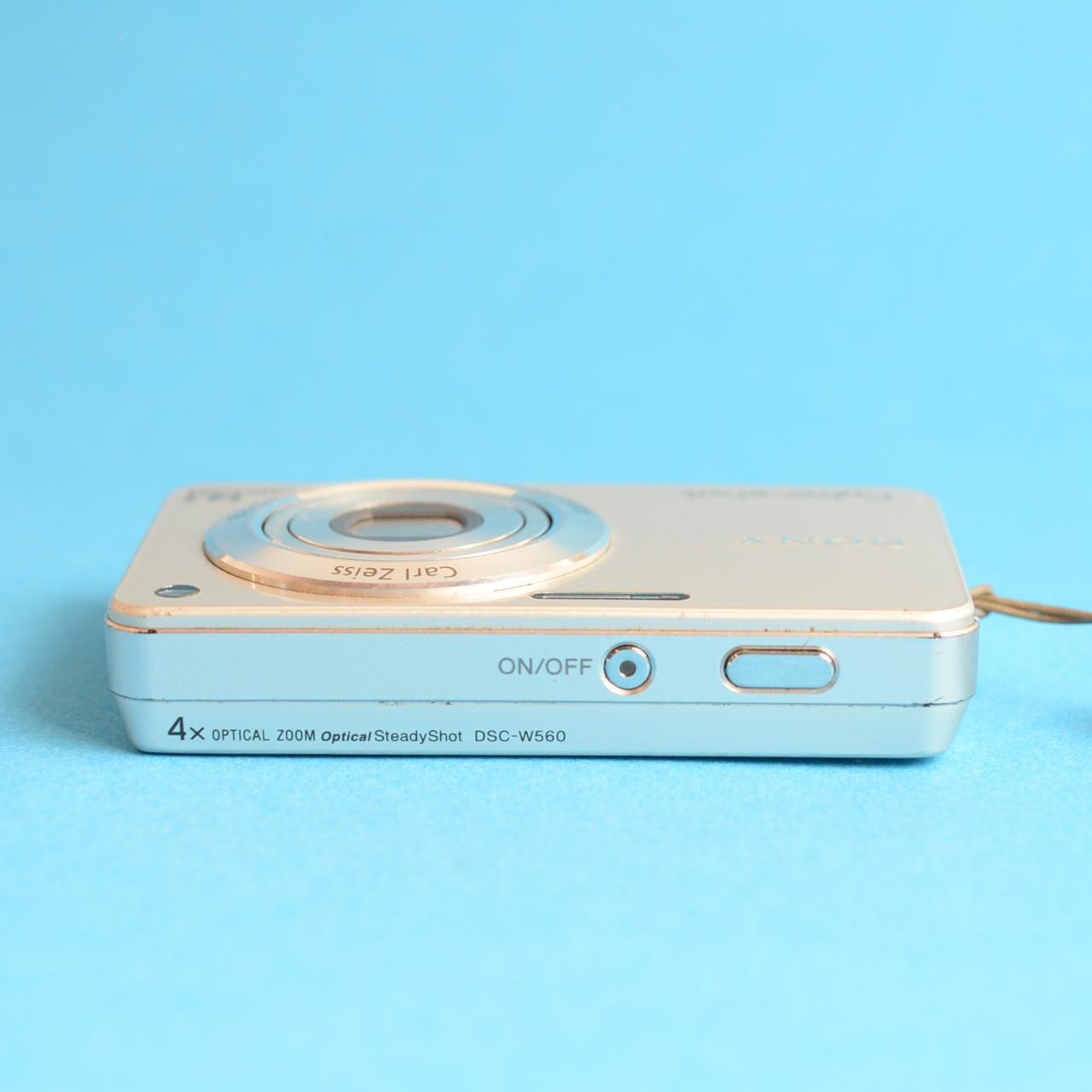 Sony Cyber-shot DSC-W560 Digital Camera | 14.1MP | Read Description | Silver