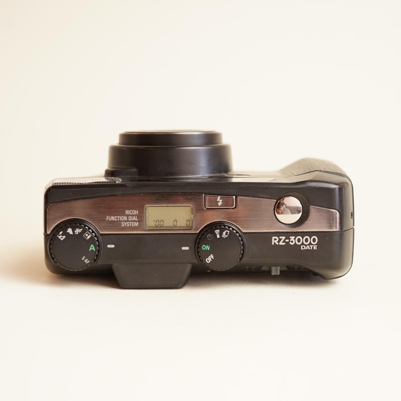 Ricoh RZ-3000 Film Camera | 35mm Point & Shoot | Read Description | Black