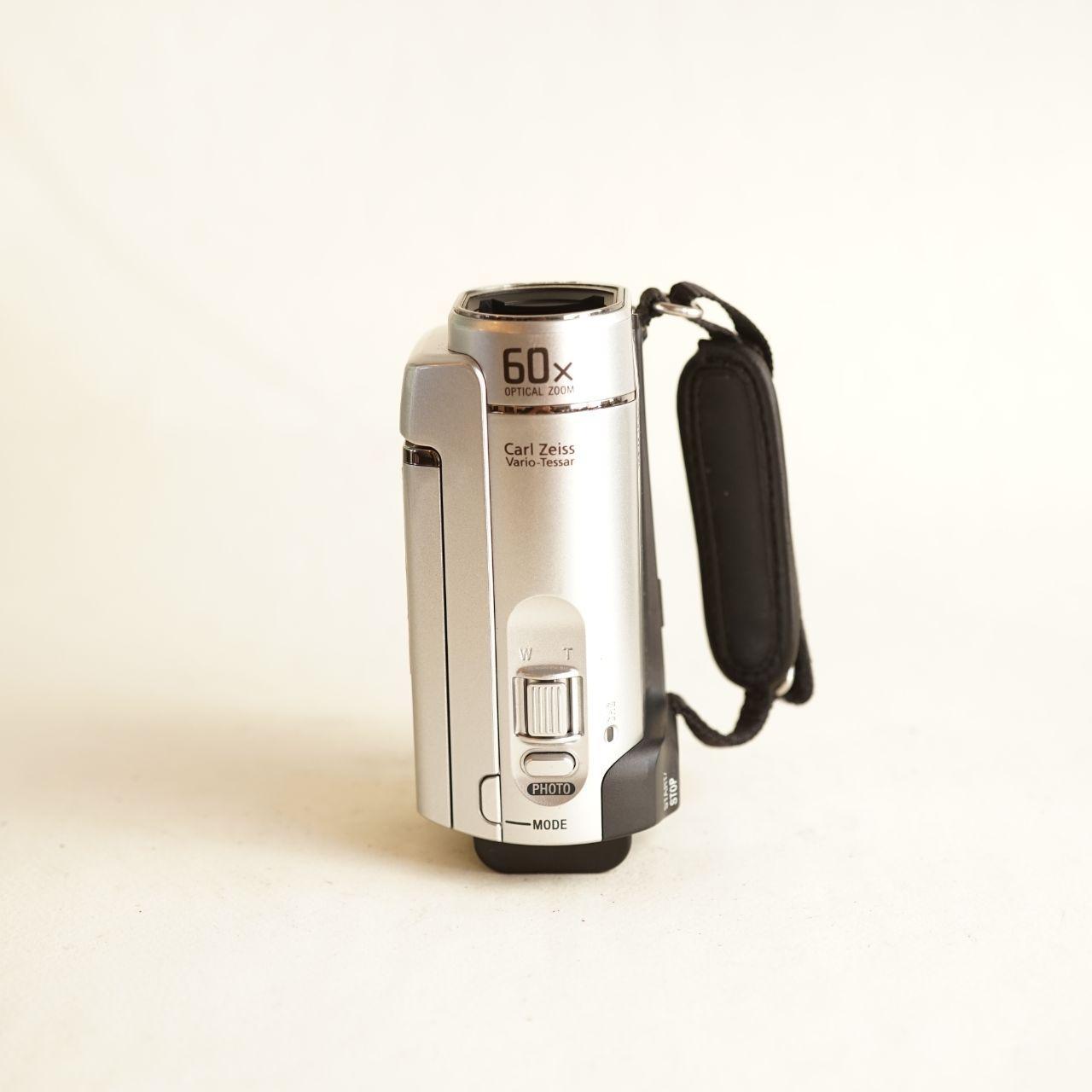 Sony Handycam DCR-SX40 Digital Camcorder | Tested & Working | Silver