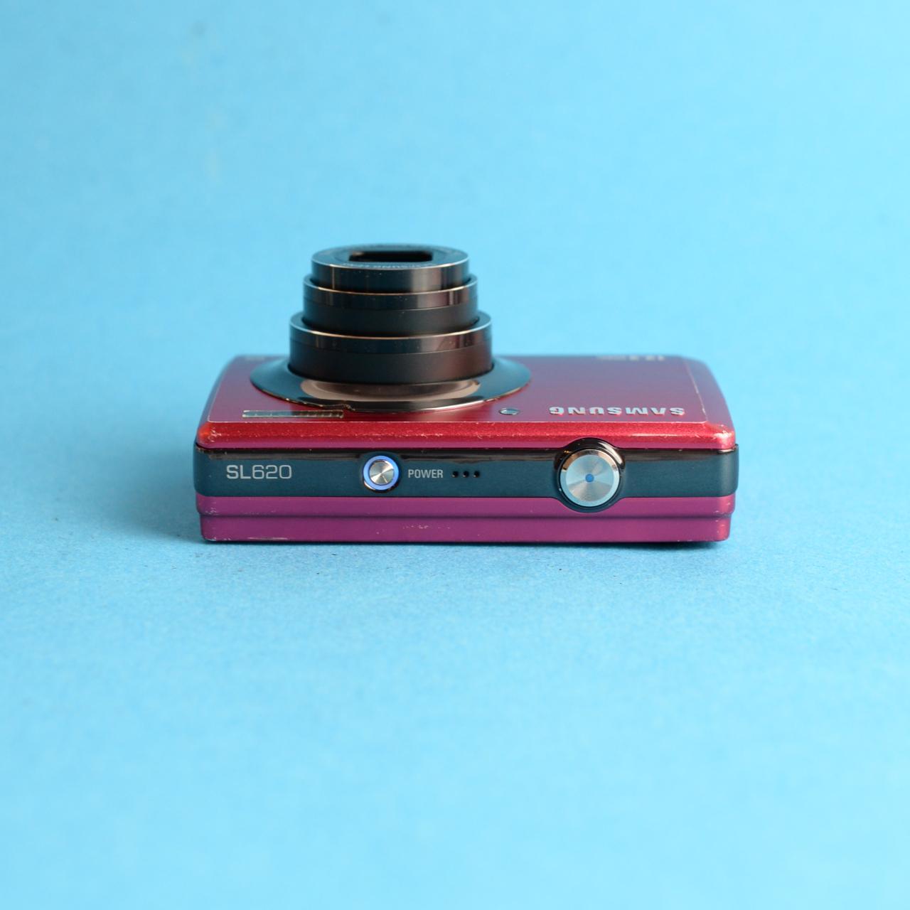 Samsung L620 Digital Camera | 12MP | Tested & Working | RED