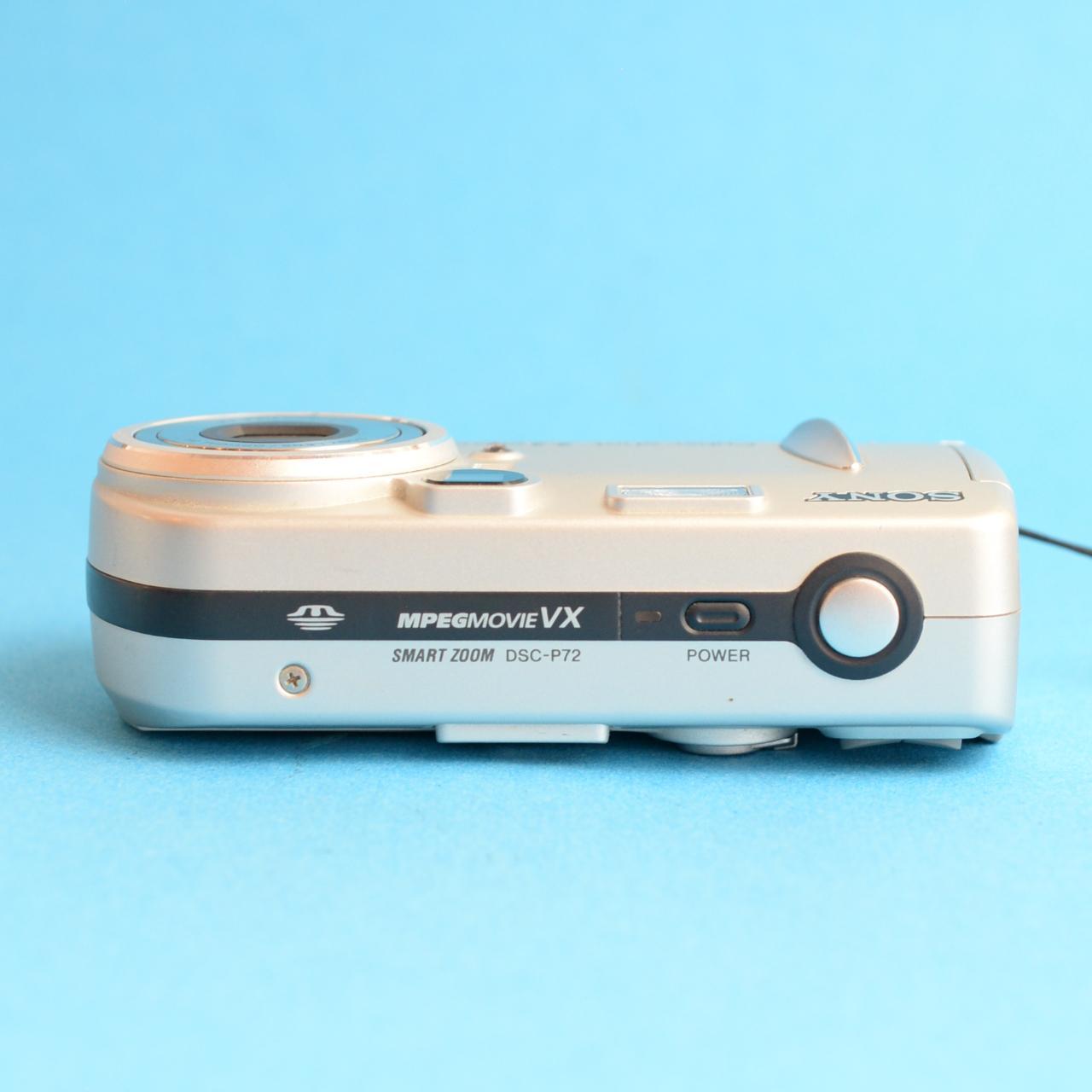 Sony Cyber-shot DSC-P72 Digital Camera | 3.2MP | Tested & Working | Silver
