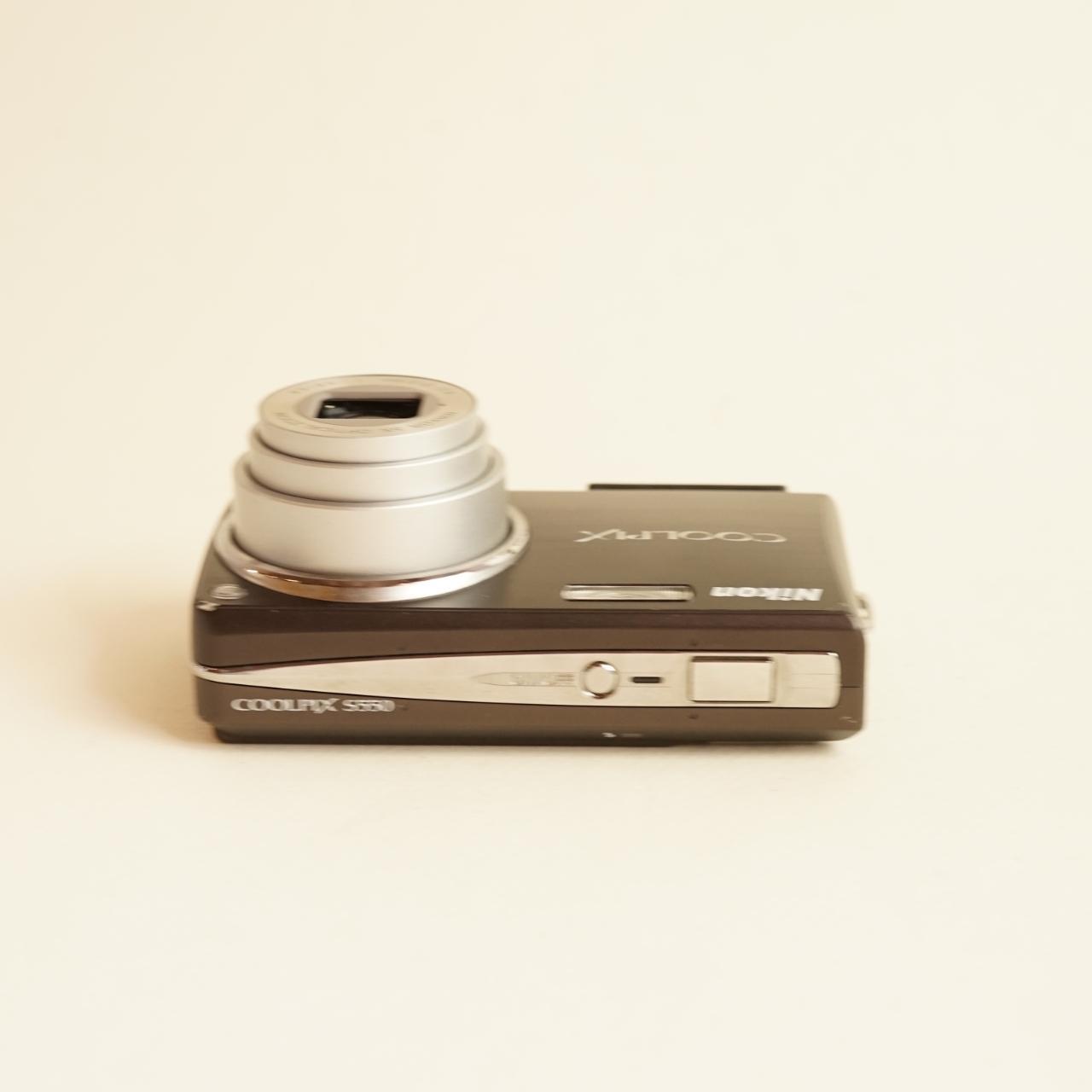 Nikon Coolpix S550 Digital Camera | 10MP | Tested & Working | Brown