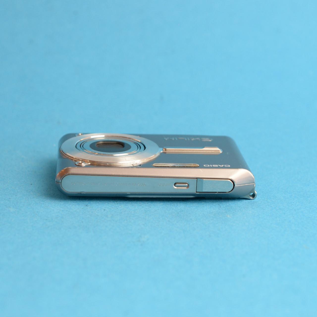 Casio Exilim EX-S500 Digital Camera | 5MP | Tested & Working | Silver