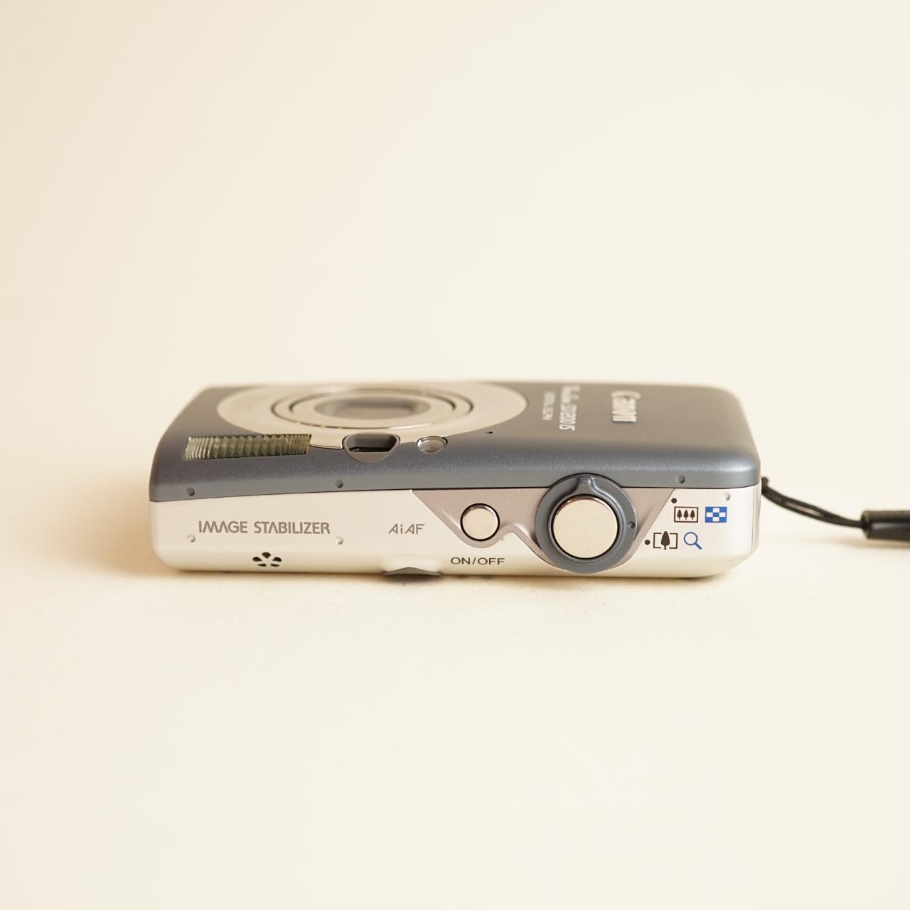 Canon PowerShot SD1200 IS Digital Camera | 10MP | Tested & Working | Grey