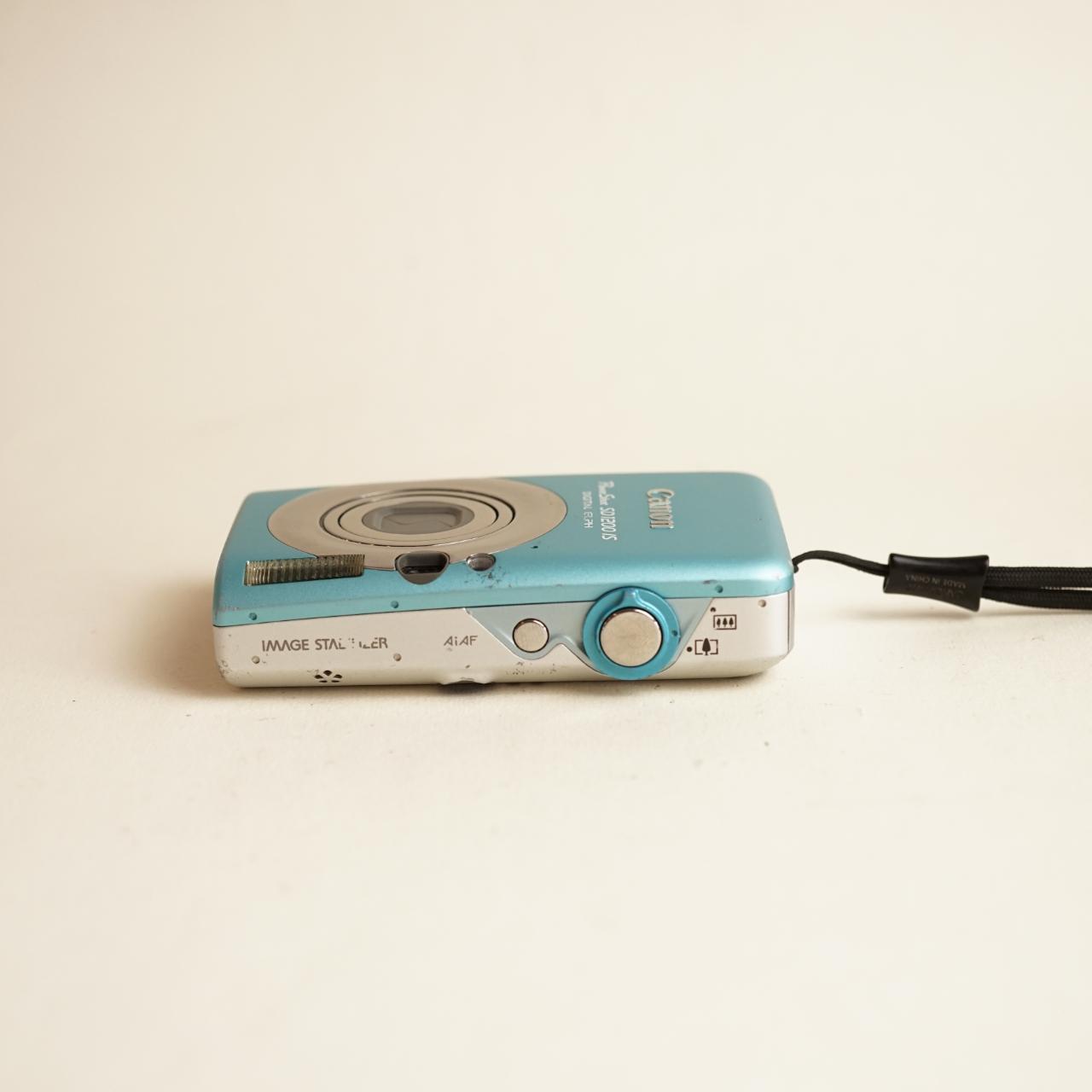 Canon PowerShot SD1200 IS Digital Camera | 10MP | Tested & Working | Blue