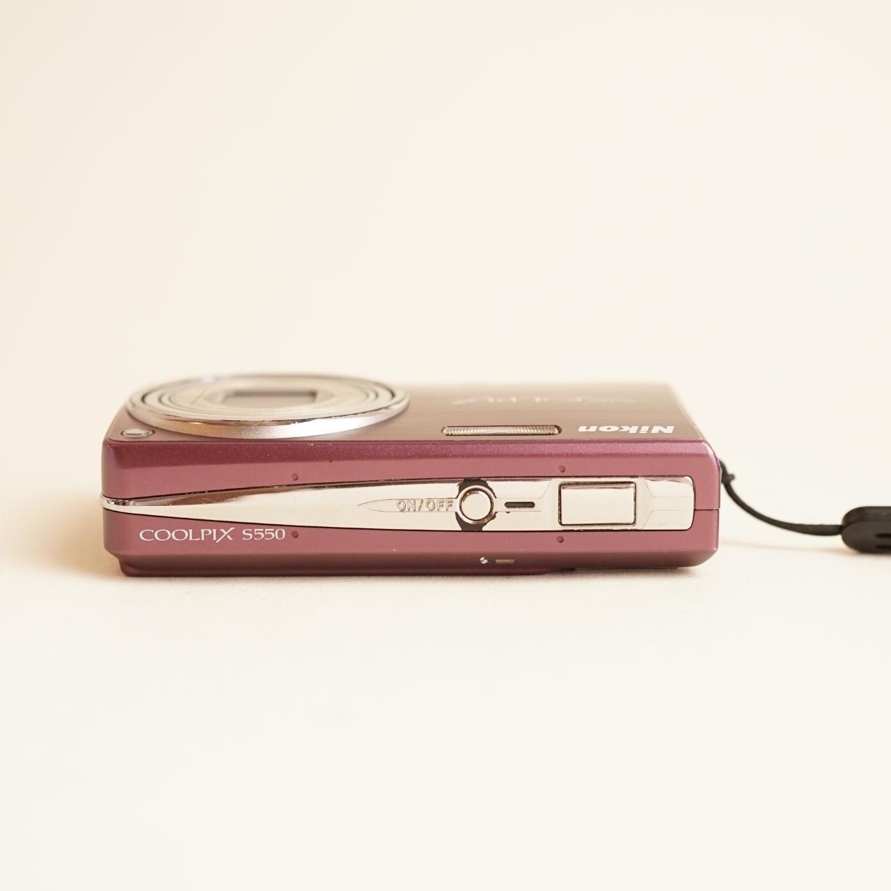 Nikon Coolpix S550 Digital Camera | 10.0MP | Tested & Working | Maroon