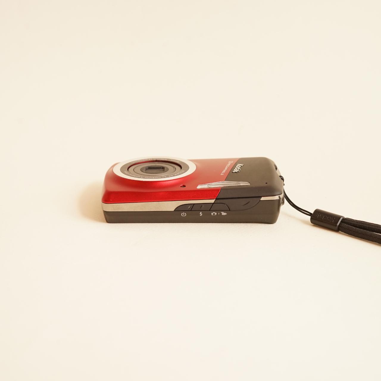 Kodak EasyShare M530 Digital Camera | 12MP | Tested & Working | Red & Black