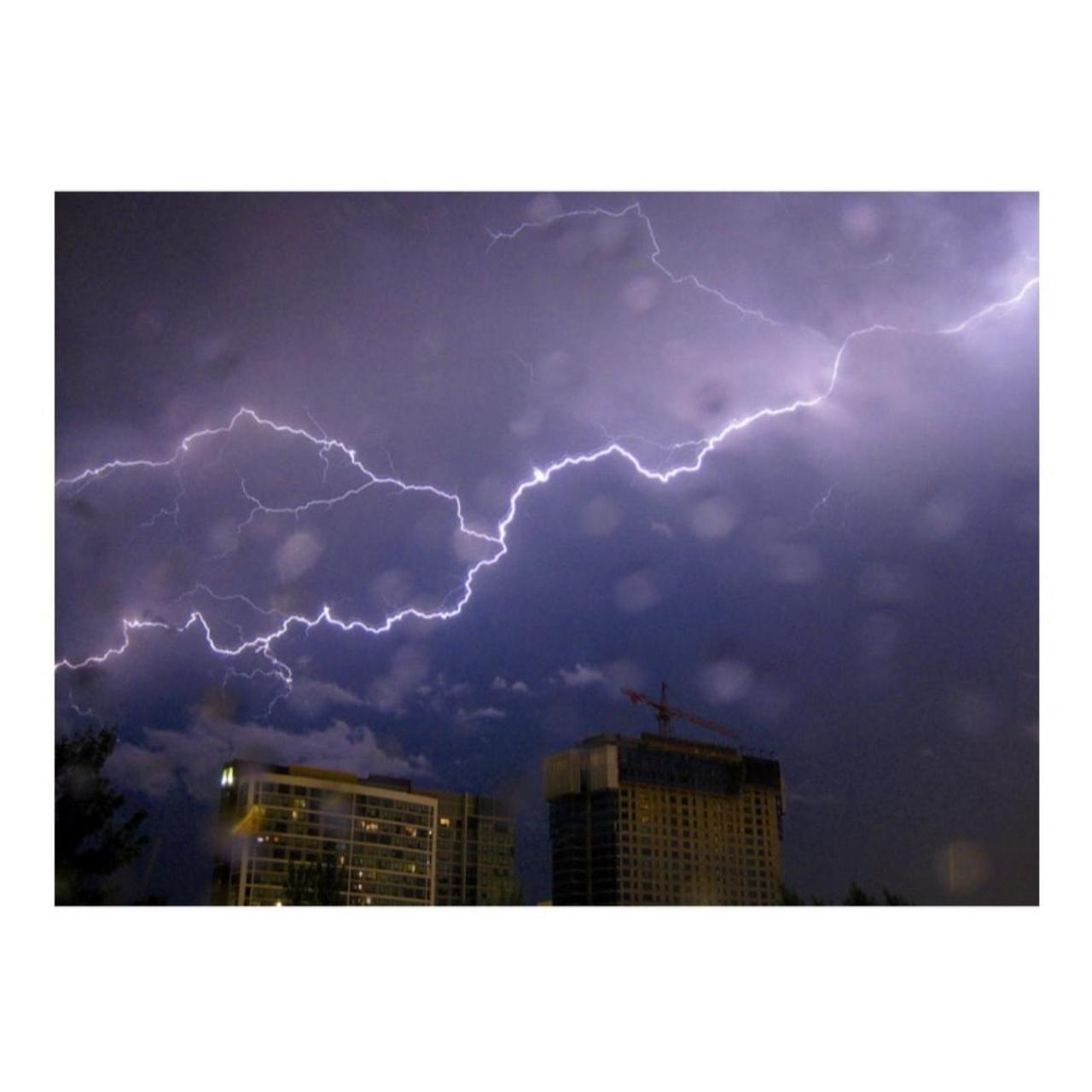 Canon PowerShot SD1100 IS Digital Camera | 8.0MP | Tested & Working | Blue