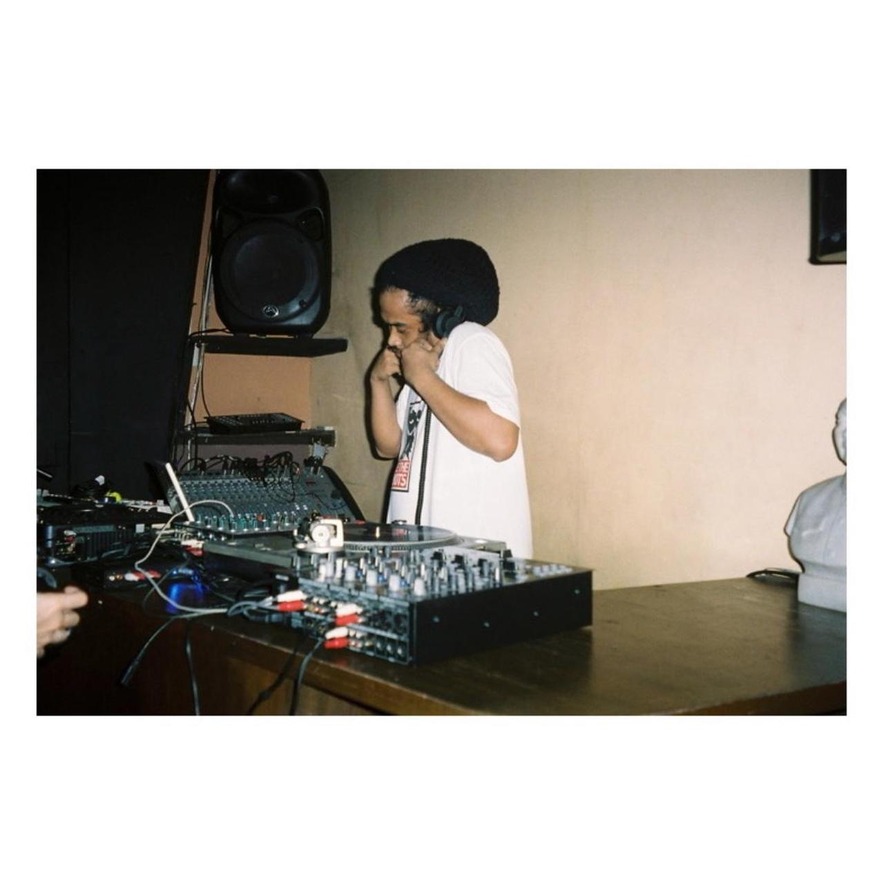 Olympus Infinity Zoom 2000 Film Camera | 35mm Point & Shoot | Tested & Working | Black