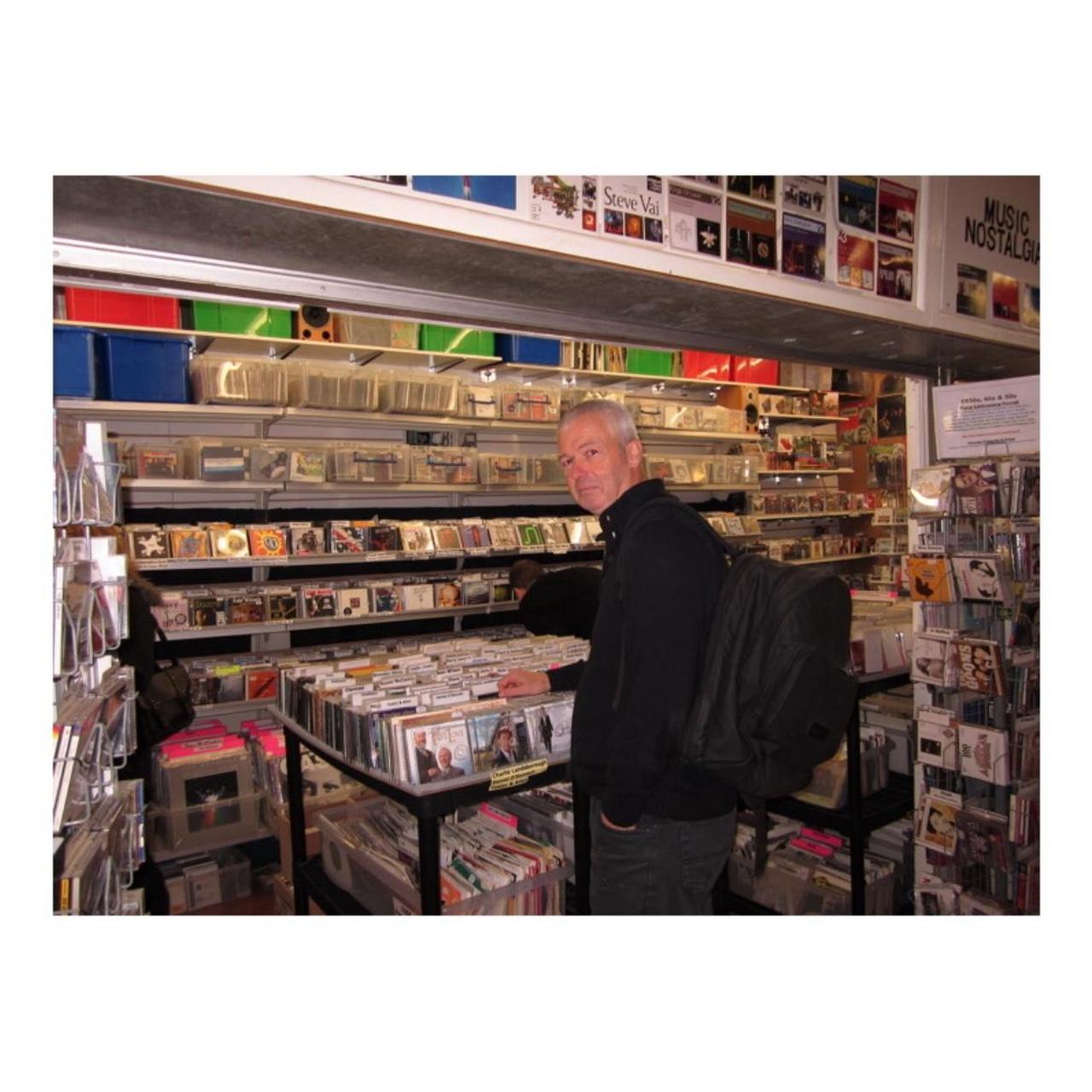 Canon PowerShot SD1300 IS | 12.1MP | Read Description | Blue