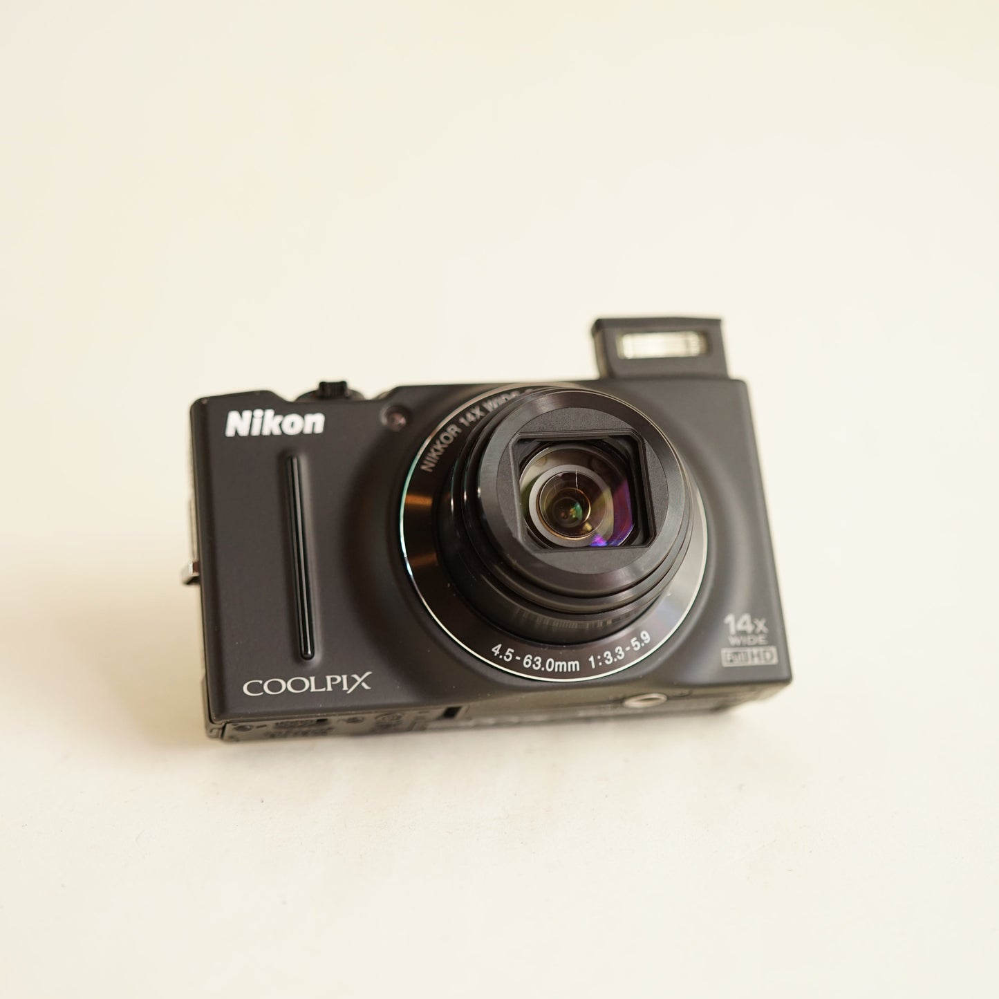 Nikon Coolpix S8200 Digital Camera | 16.1MP | Read Description | Black