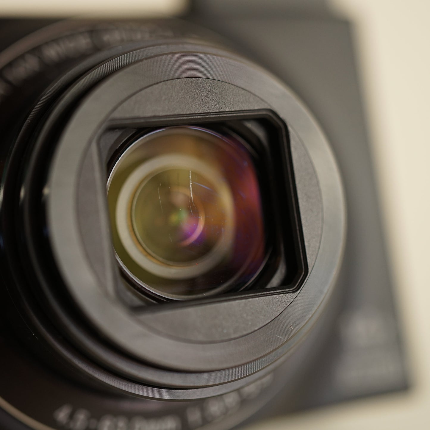 Nikon Coolpix S8200 Digital Camera | 16.1MP | Read Description | Black