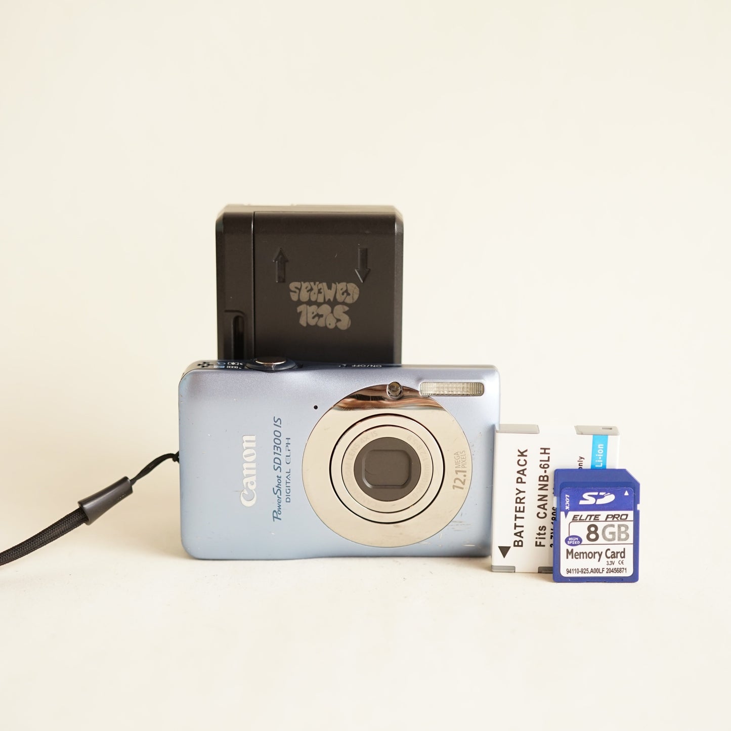 Canon PowerShot SD1300 IS | 12.1MP | Read Description | Blue