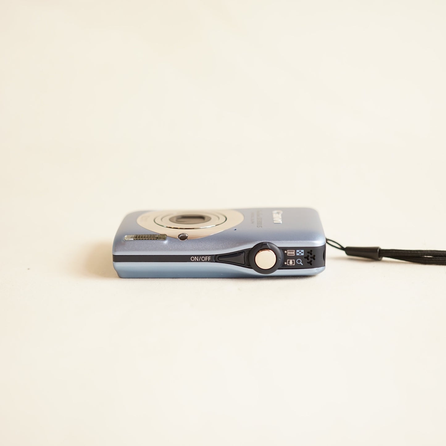 Canon PowerShot SD1300 IS | 12.1MP | Read Description | Blue