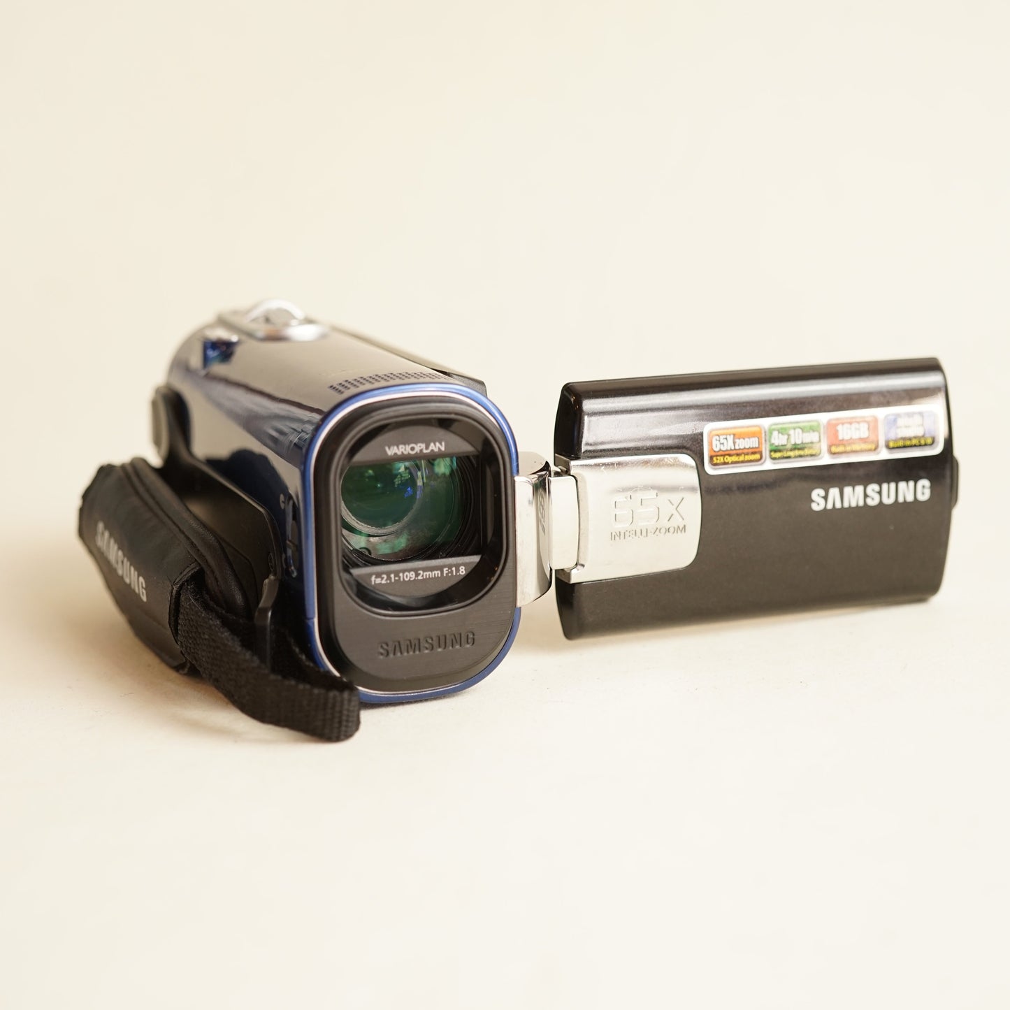Samsung SMX-F44RN Camcorder | SD Flash Memory | Tested & Working | Black