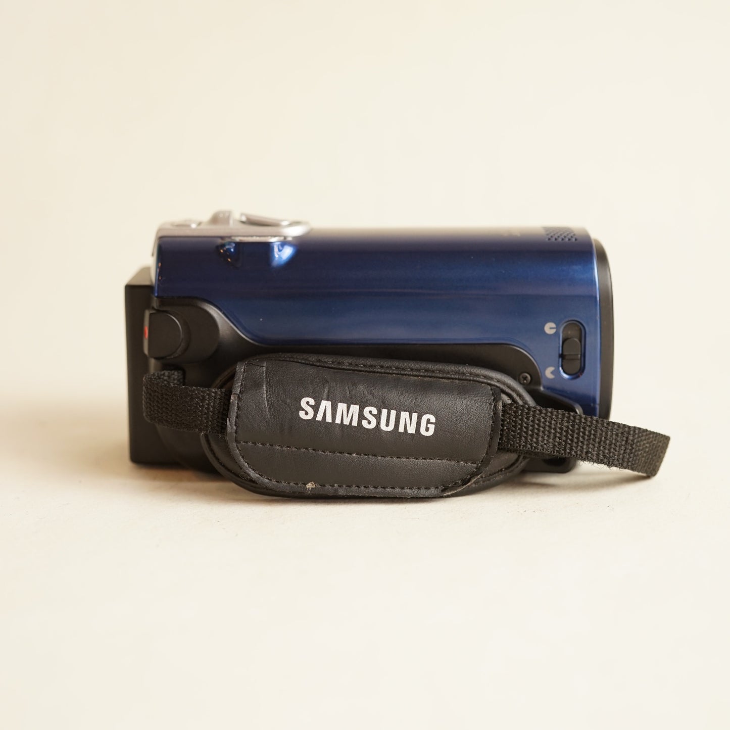 Samsung SMX-F44RN Camcorder | SD Flash Memory | Tested & Working | Black