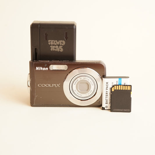 Nikon Coolpix S210 Digital Camera | 8MP | Tested & Working | Brown