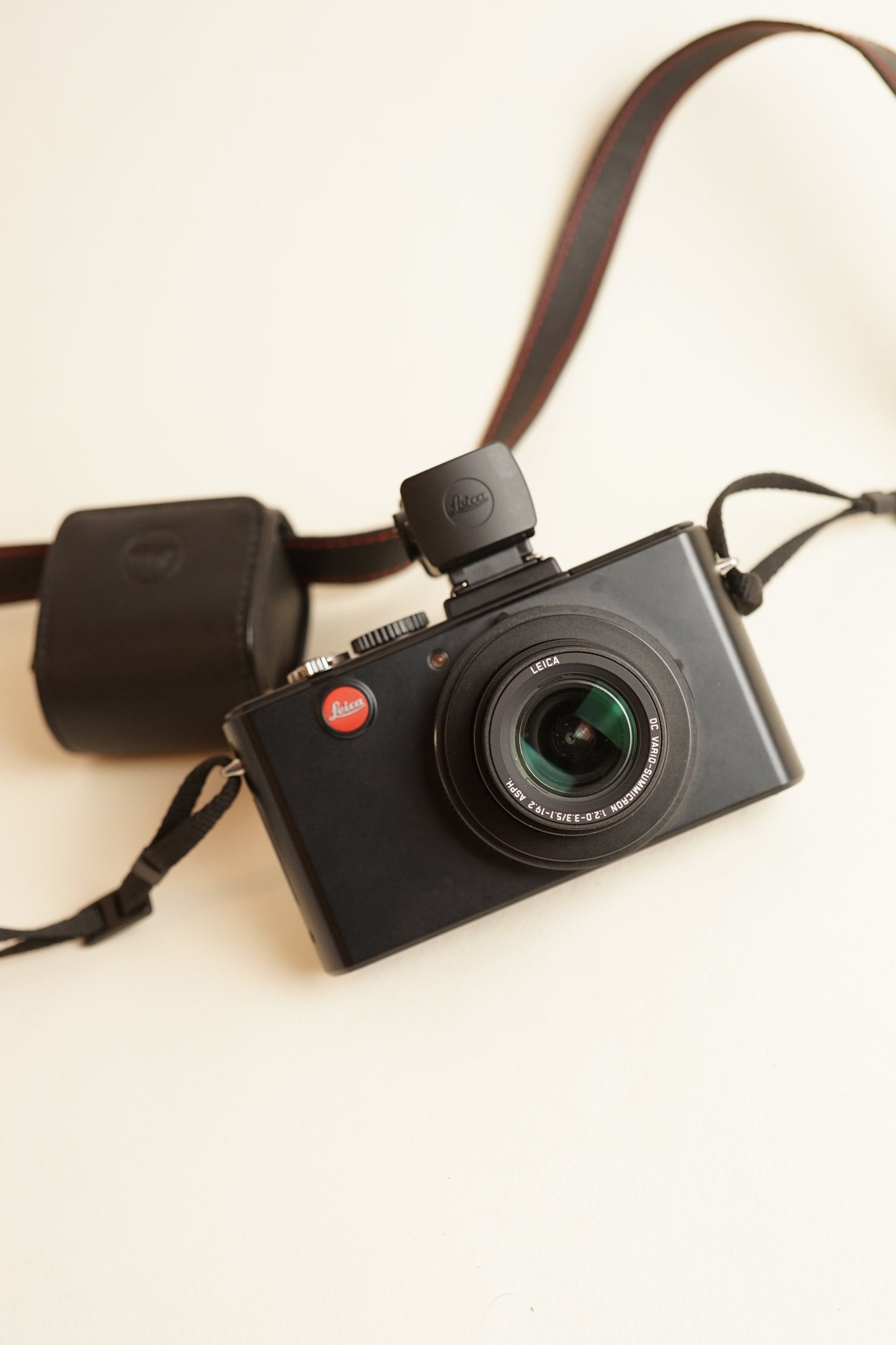 Leica D-Lux 5 W/ EVF-1 Viewfinder Digital Camera | 10MP | Tested & Working | Black