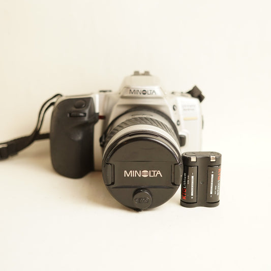 Minolta Dynax 500si Film Camera | 35mm SLR | Tested & Working | Silver