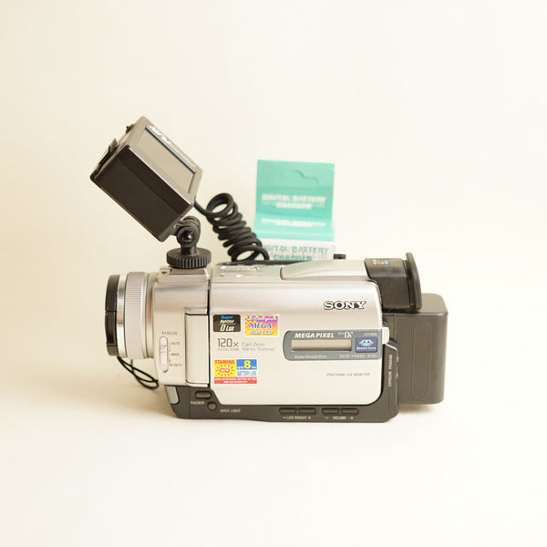 Sony Handycam DCR-TRV20 Digital Camcorder with Tapeless Setup