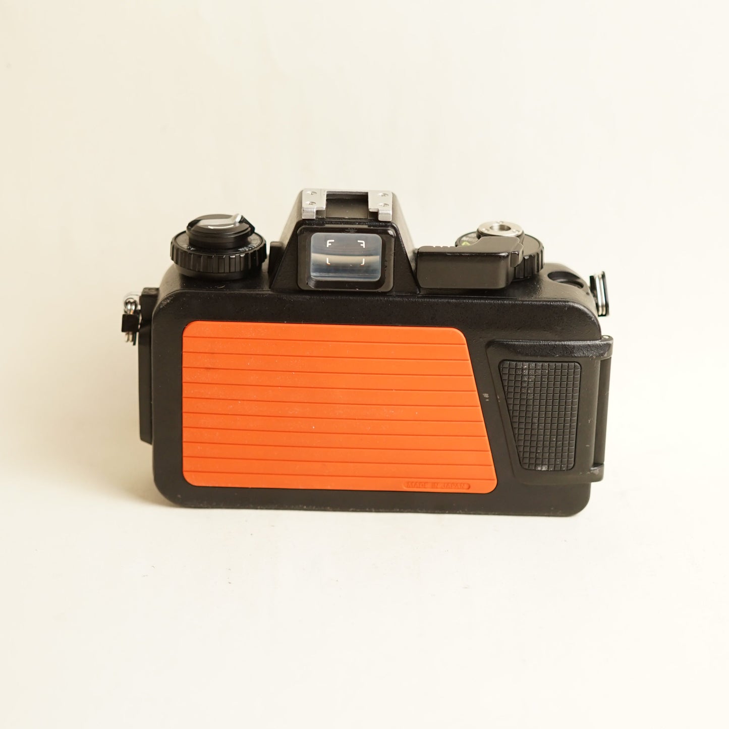 Nikonos V | Fully Serviced | 35mm Waterproof Point & Shoot | Tested & Working | Black