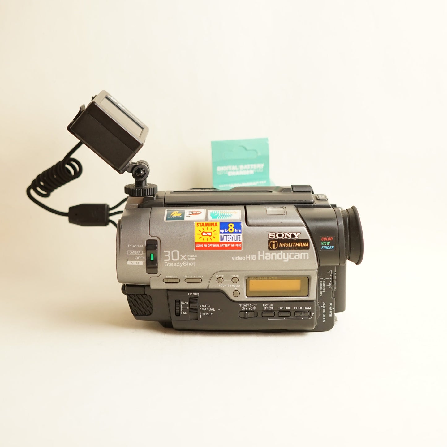 Sony Handycam CCD-TR930 Camcorder