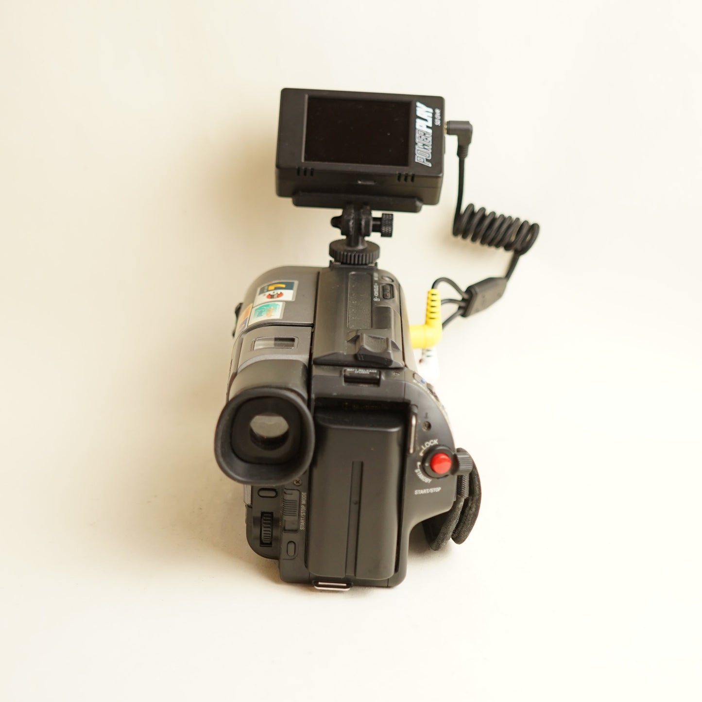 Sony Handycam CCD-TR930 Camcorder