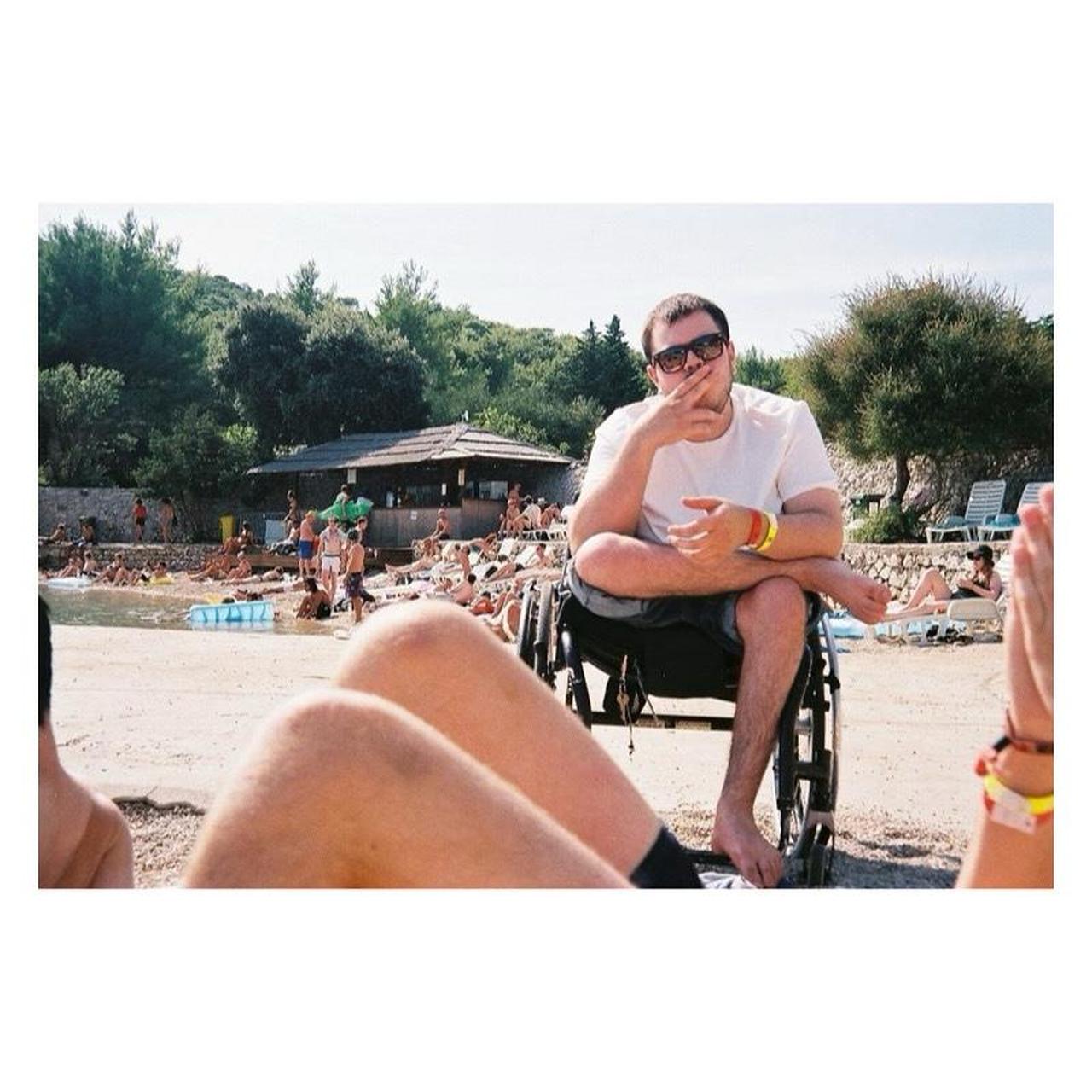 Minolta Freedom Zoom 70 Film Camera | 35mm Point & Shoot | Tested & Working | Silver