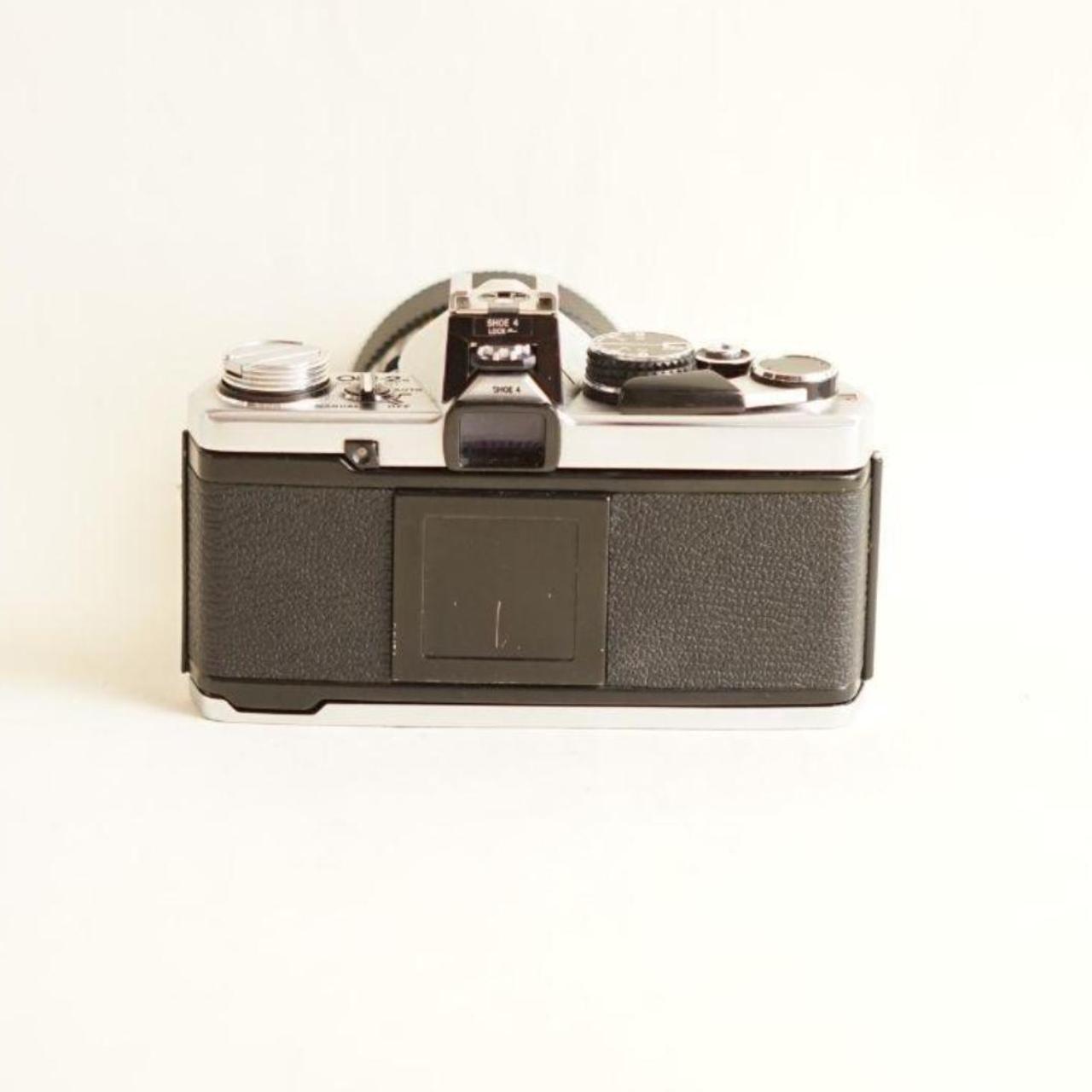 Olympus OM-2 Film Camera | 35mm SLR | Tested & Working | Silver & Black