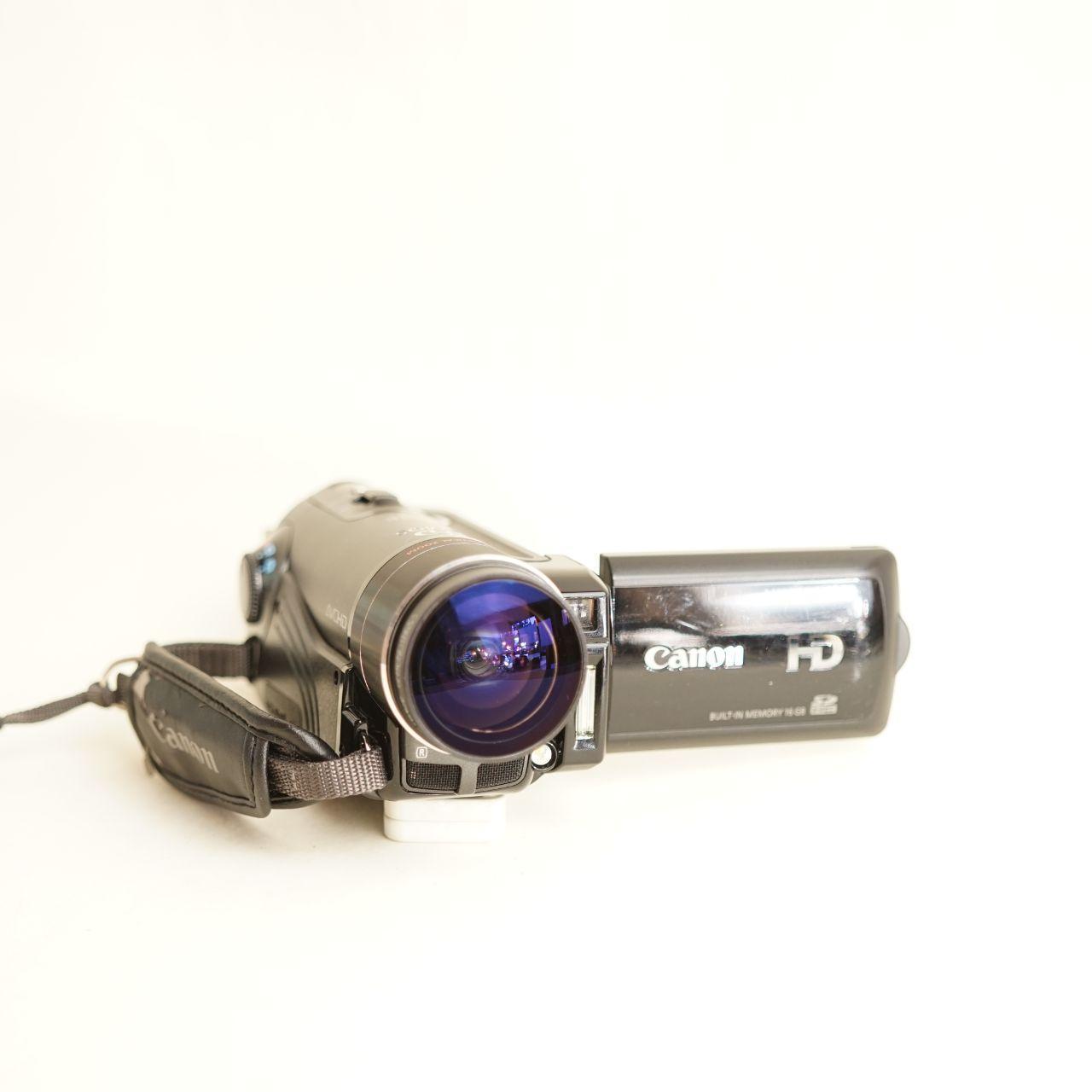Canon VIXIA HF10 w/ 0.2x fisheye Camcorder | Tested & Working | Black