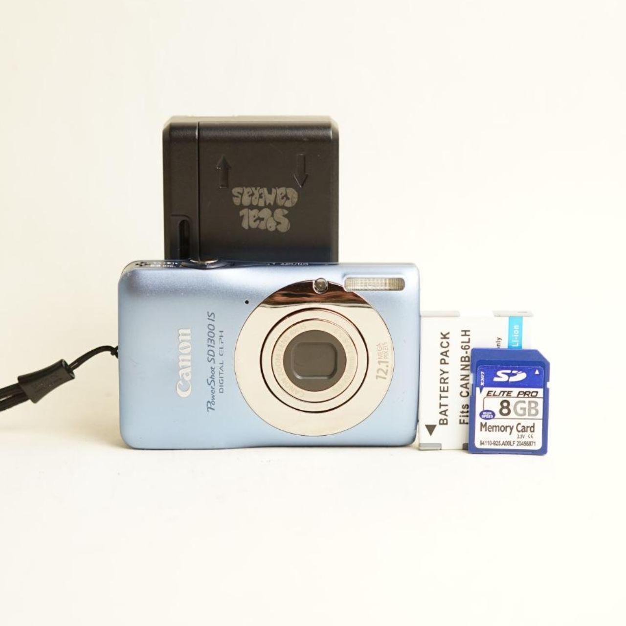 Canon PowerShot SD1300 IS Digital Camera | 12.1MP | Read Description | Blue
