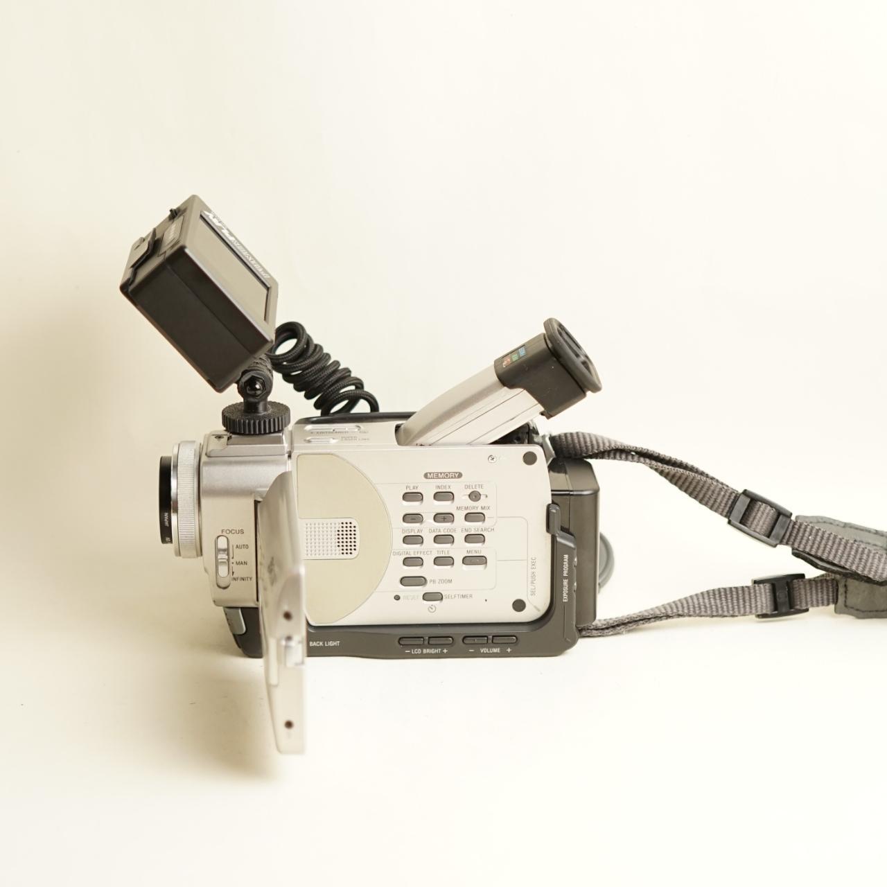 Sony Handycam DCR-TRV11 Digital Camcorder with Tapeless Setup | Tested & Working | Silver