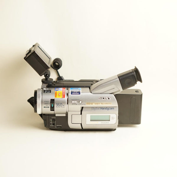 Sony Handycam DCR-TRV103 Digital Camcorder with Tapeless Setup