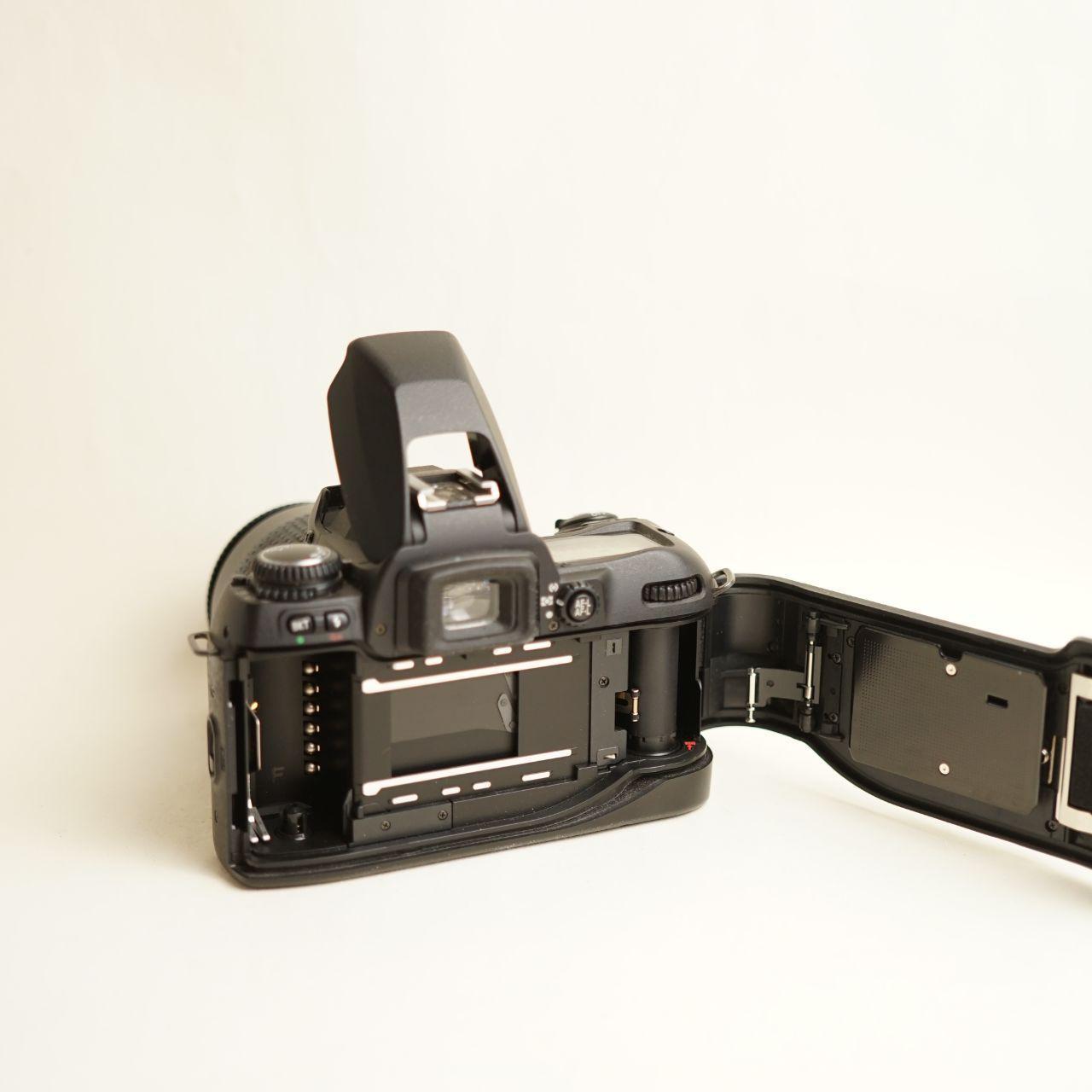 Nikon F80 Film Camera | 35mm SLR | Tested & Working | Black