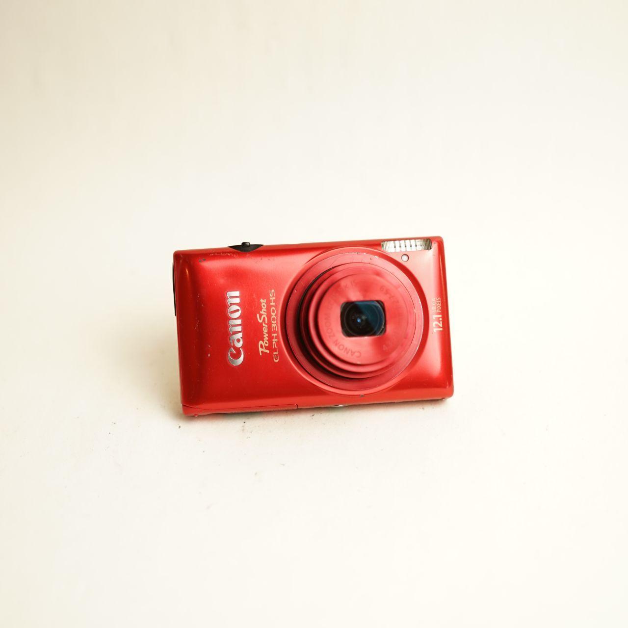 Canon PowerShot ELPH 300 HS Digital Camera | 12.1MP | Read